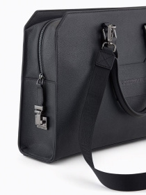 Сумка Emporio Armani модель EM001574-AF13788-UC001 Сумка Emporio Armani модель EM001574-AF13788-UC001 Фото