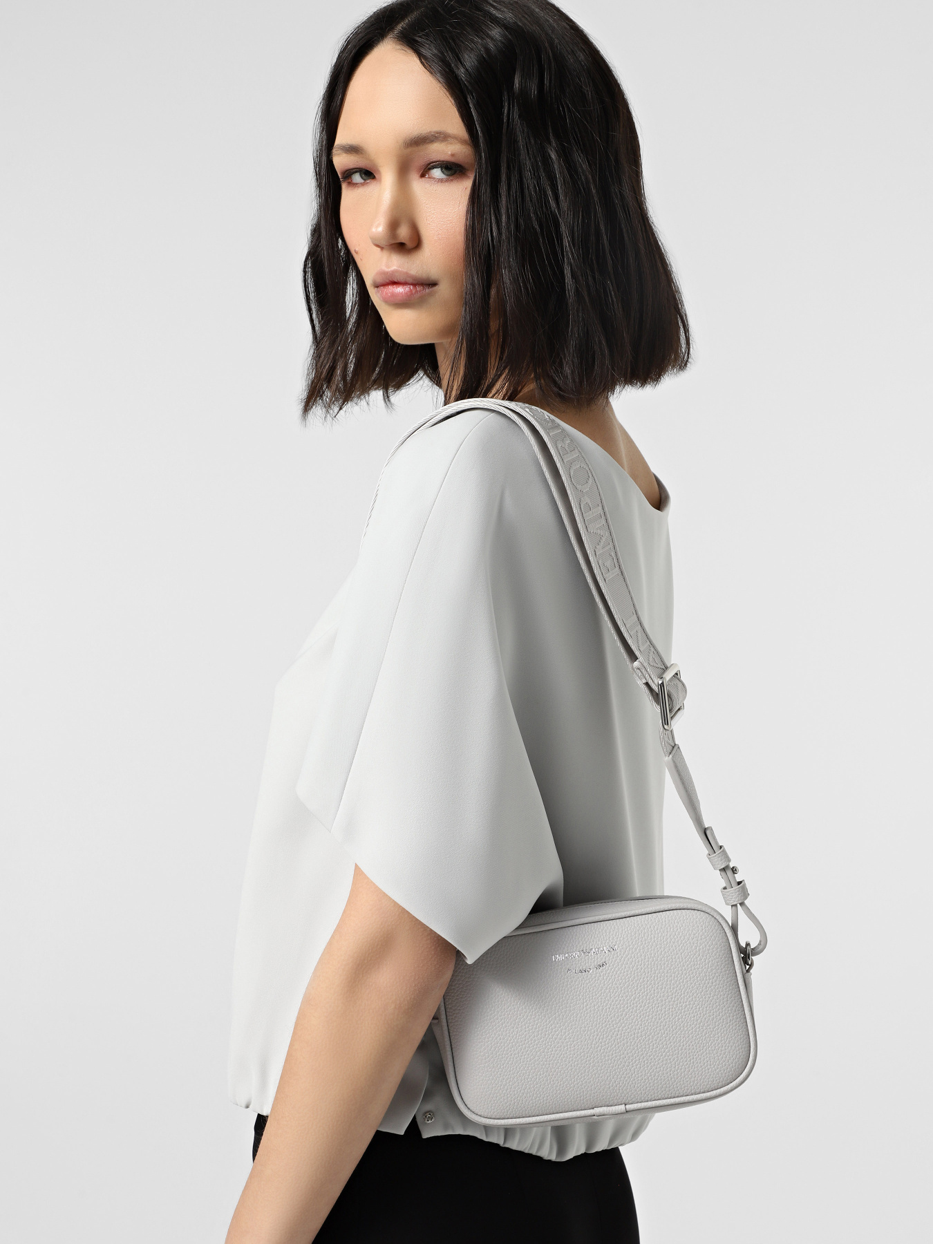 Сумка Emporio Armani модель EW000537-AF12036-M8118 Фото