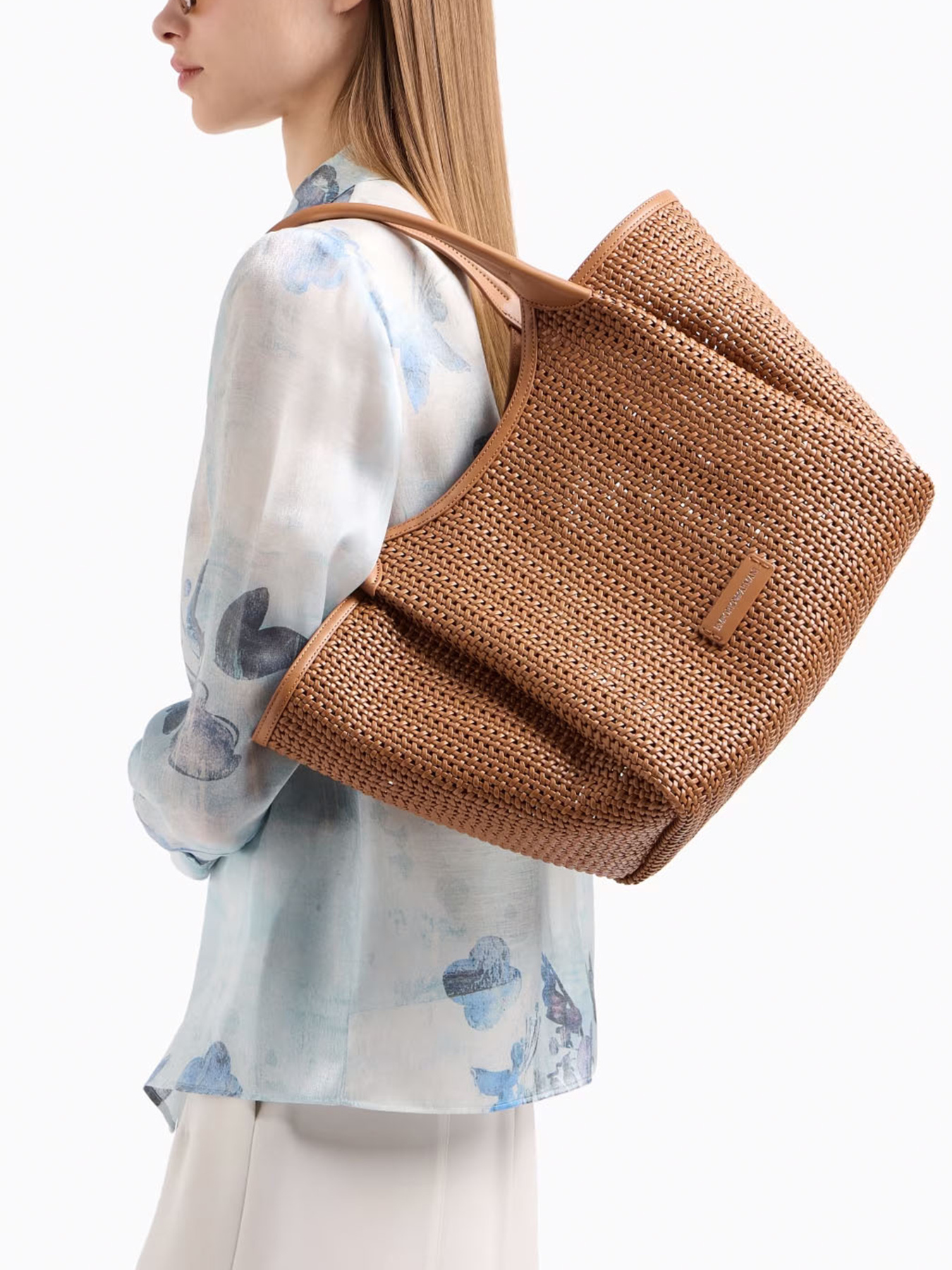 Сумка Emporio Armani модель EW001009-AF14309-U6164 Фото