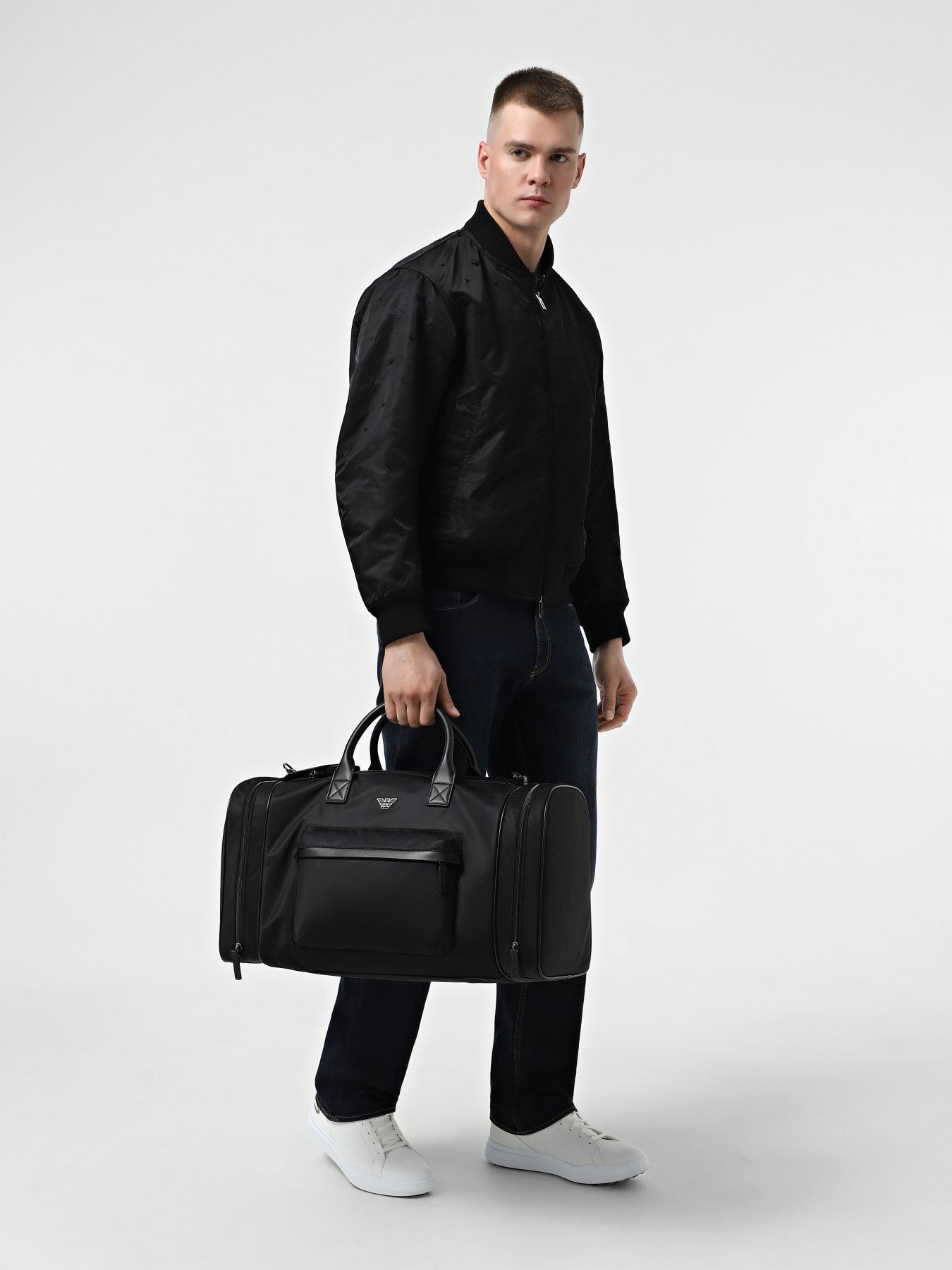 Дорожная сумка Emporio Armani модель EM001794-AF13454-UC001 Дорожная сумка Emporio Armani модель EM001794-AF13454-UC001 Фото