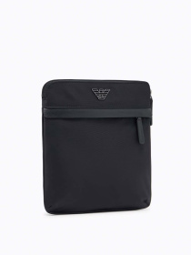 Сумка Emporio Armani модель EM001807-AF13454-UC001 Сумка Emporio Armani модель EM001807-AF13454-UC001 Фото