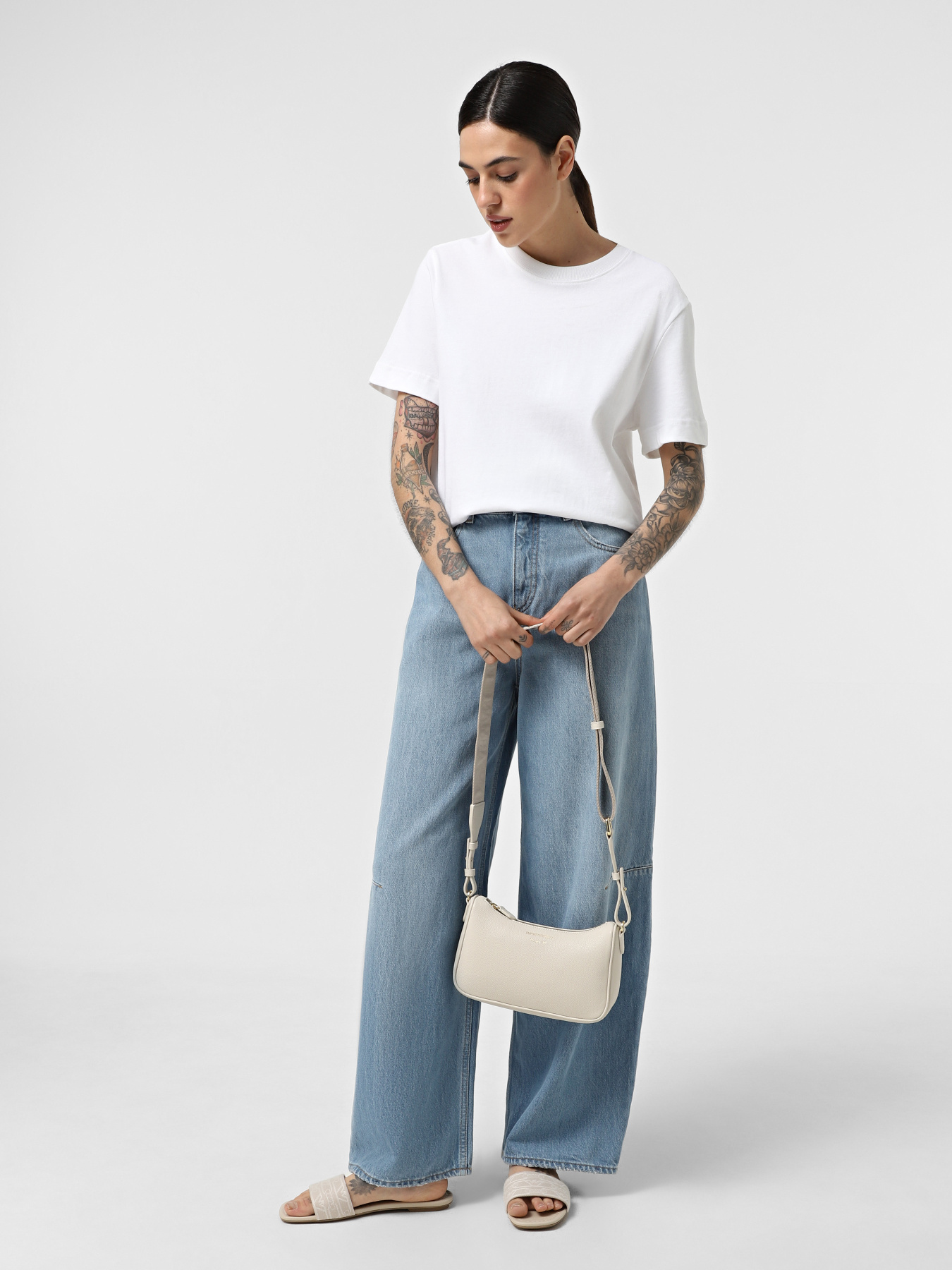 Сумка Emporio Armani модель EW000539-AF12036-M1051 Фото