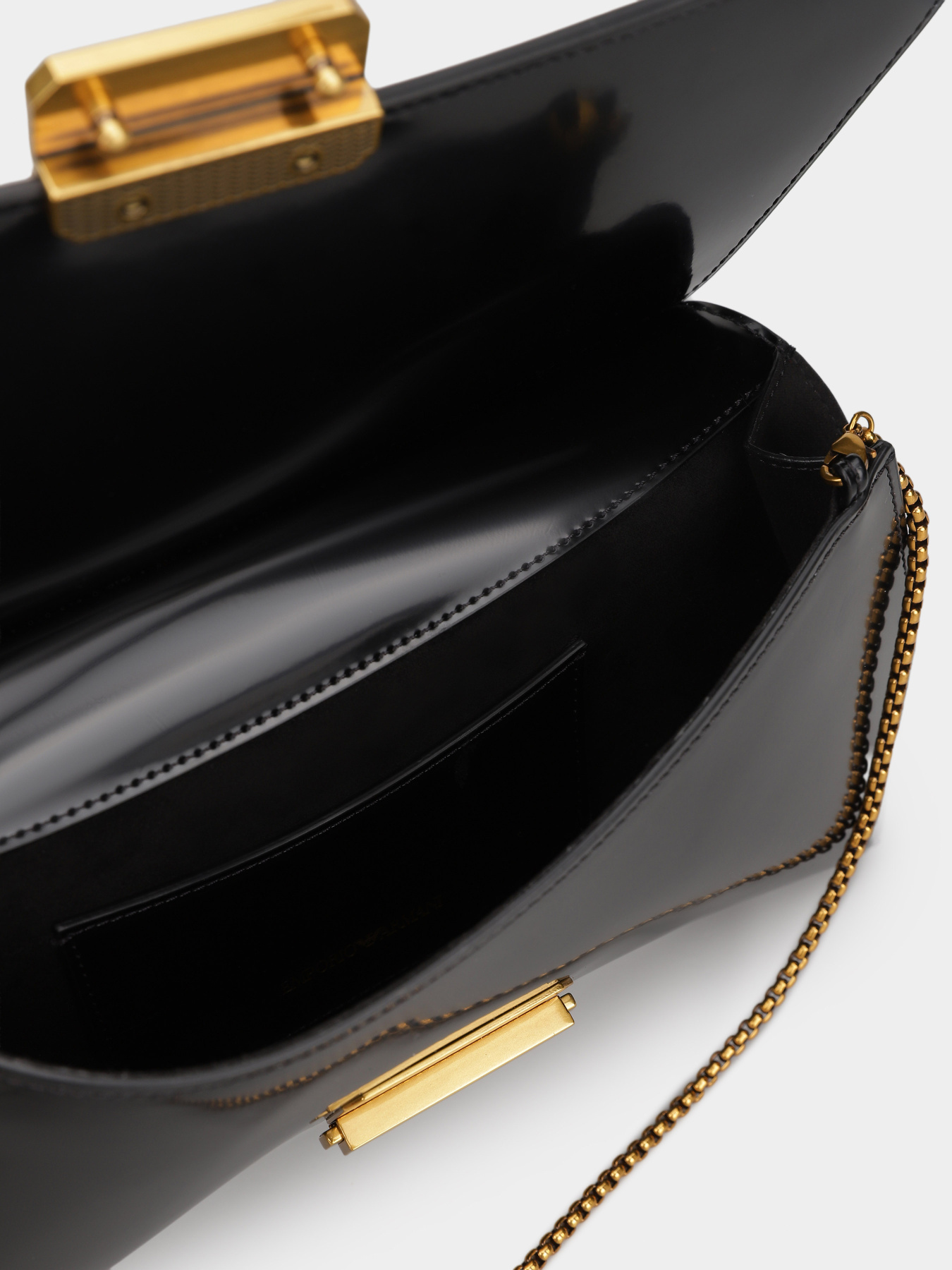 Сумка Emporio Armani модель EW001777-AF14068-UC001 Фото