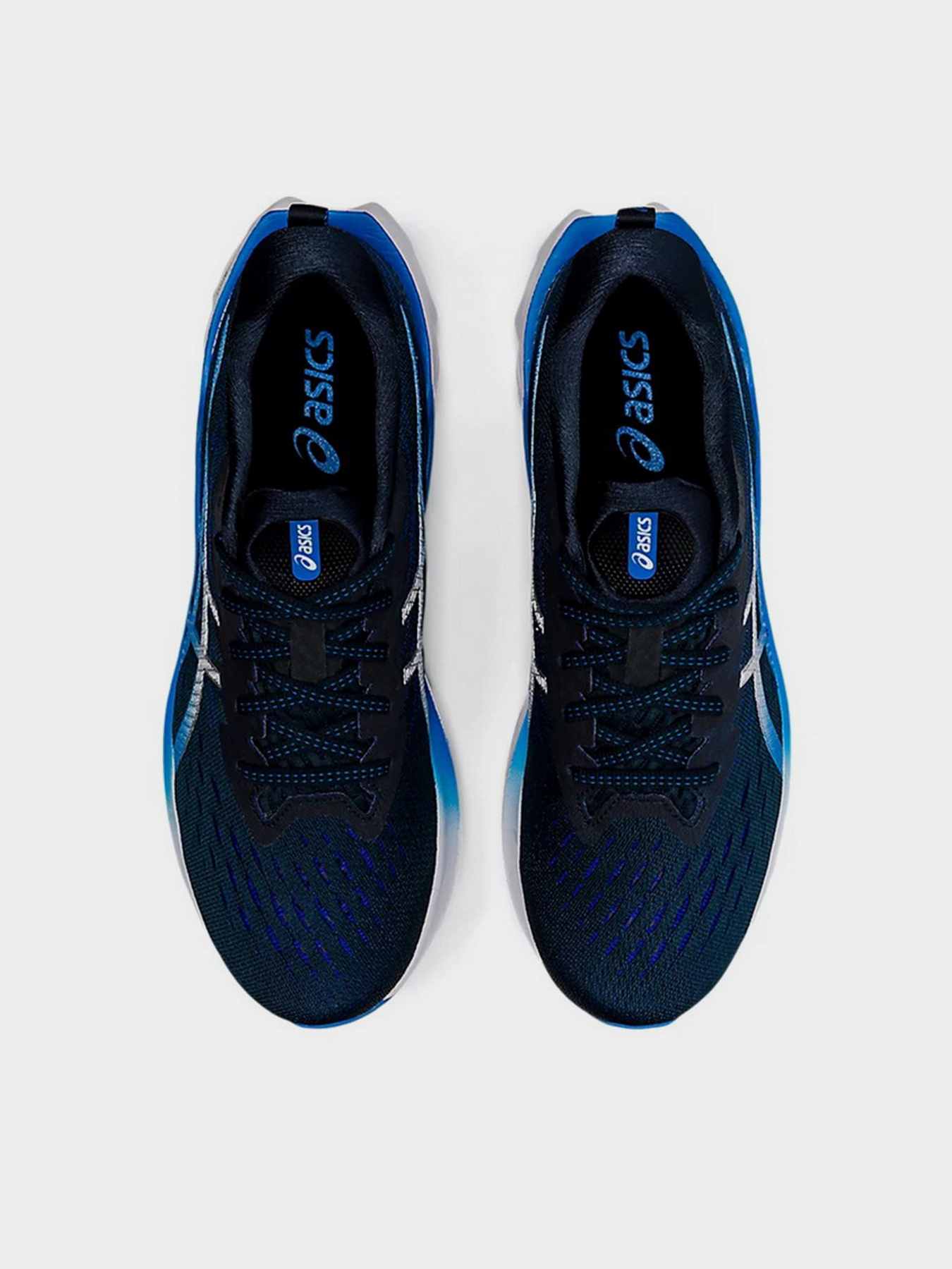 Кроссовки для бега Asics Novablast 2 модель 1011B192-401 Кроссовки для бега Asics Novablast 2 модель 1011B192-401 Фото