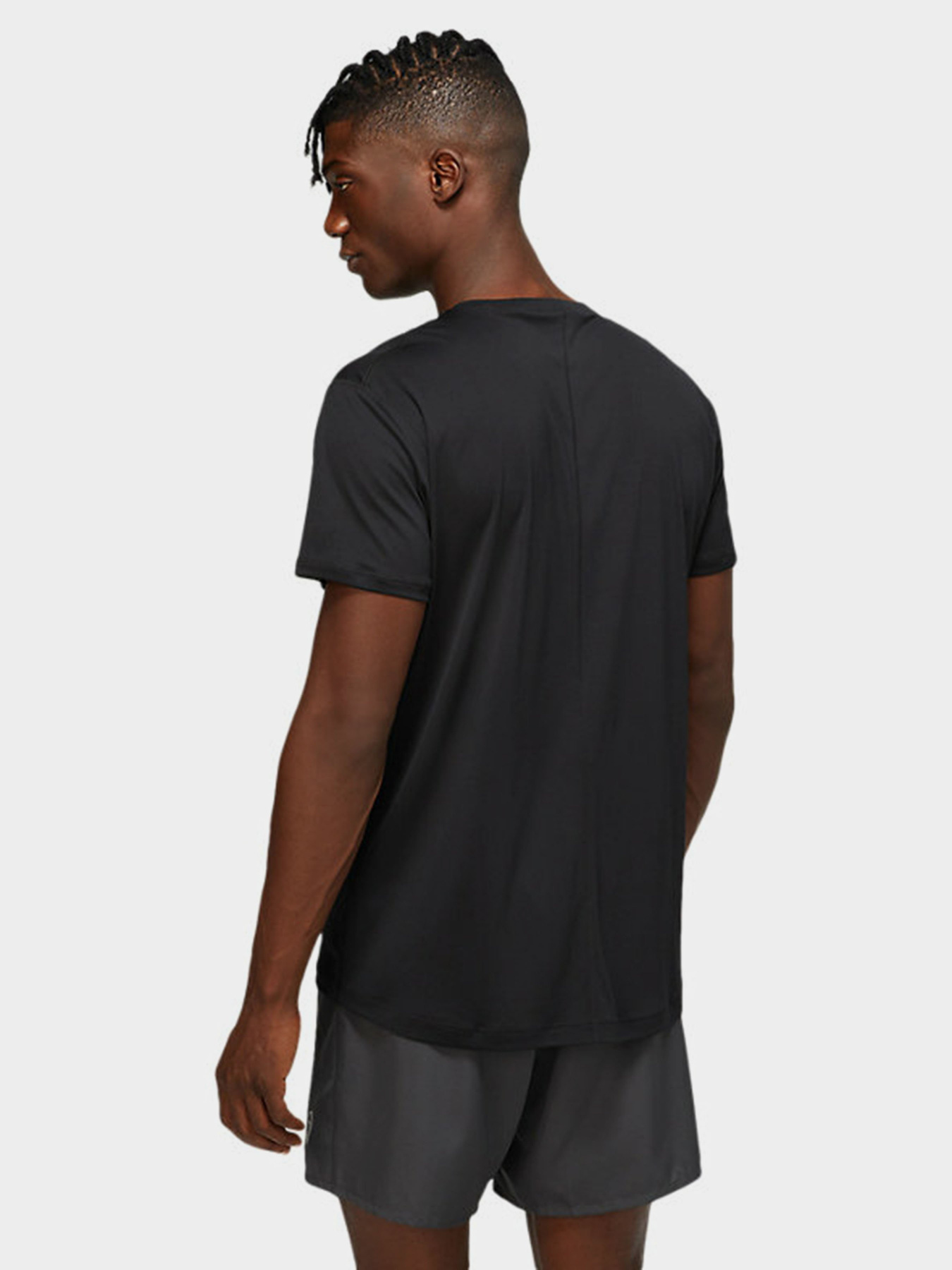 Спортивна футболка Asics Core модель 2011C334-002 Фото