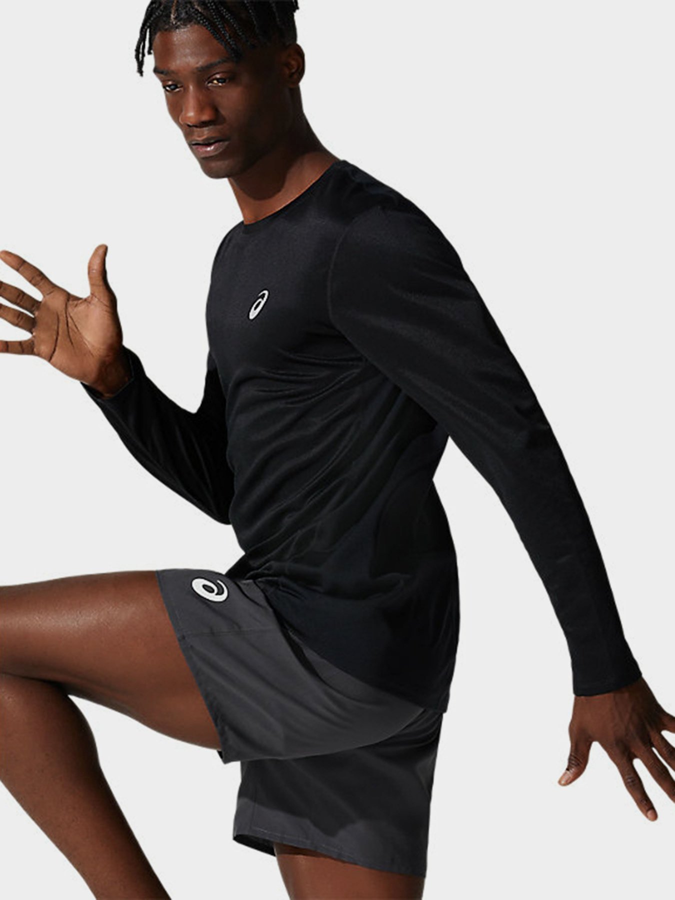 Лонгслив Asics Core модель 2011C340-001 Фото