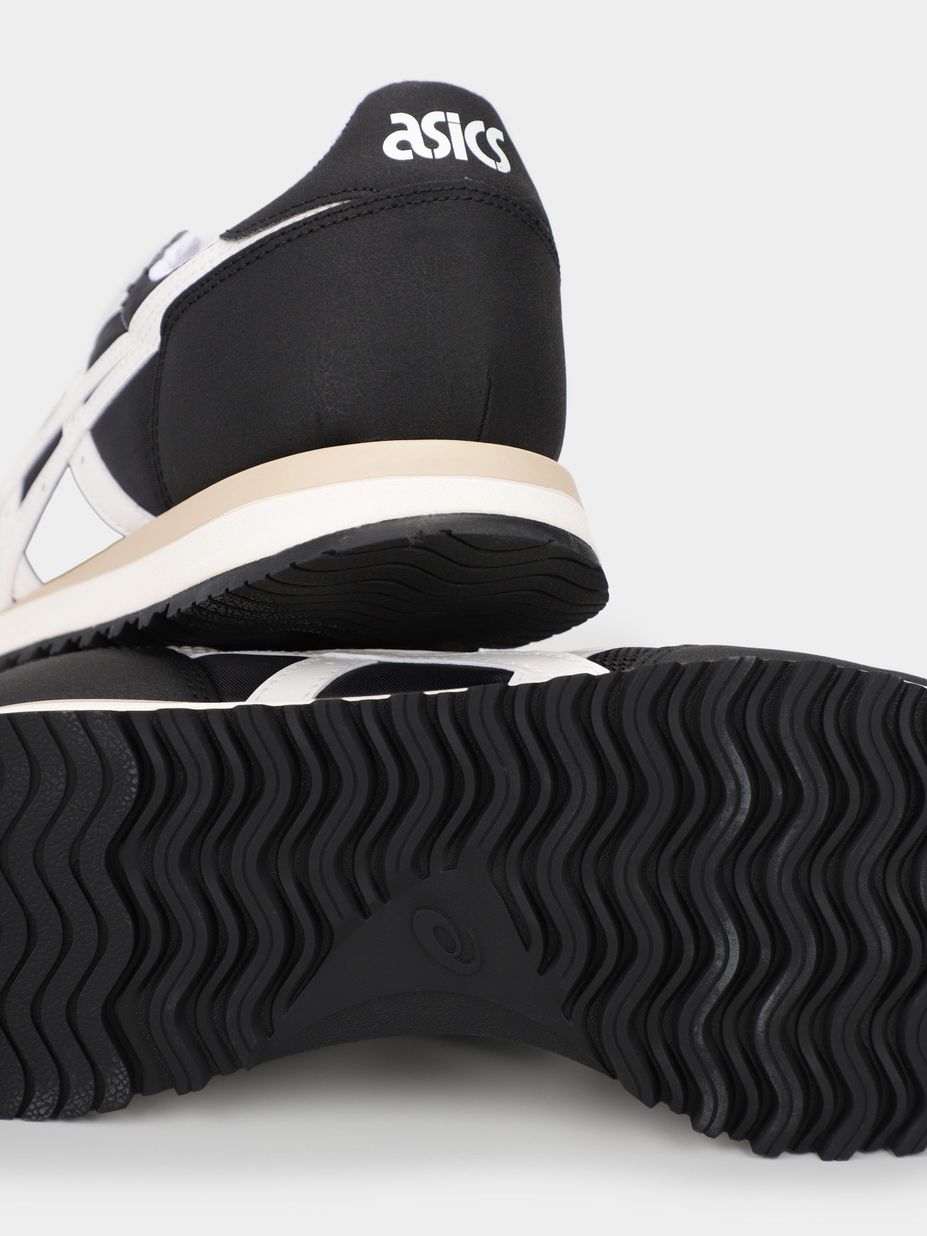 Кроссовки Asics Tiger Runner II модель 1201A792-003 Фото