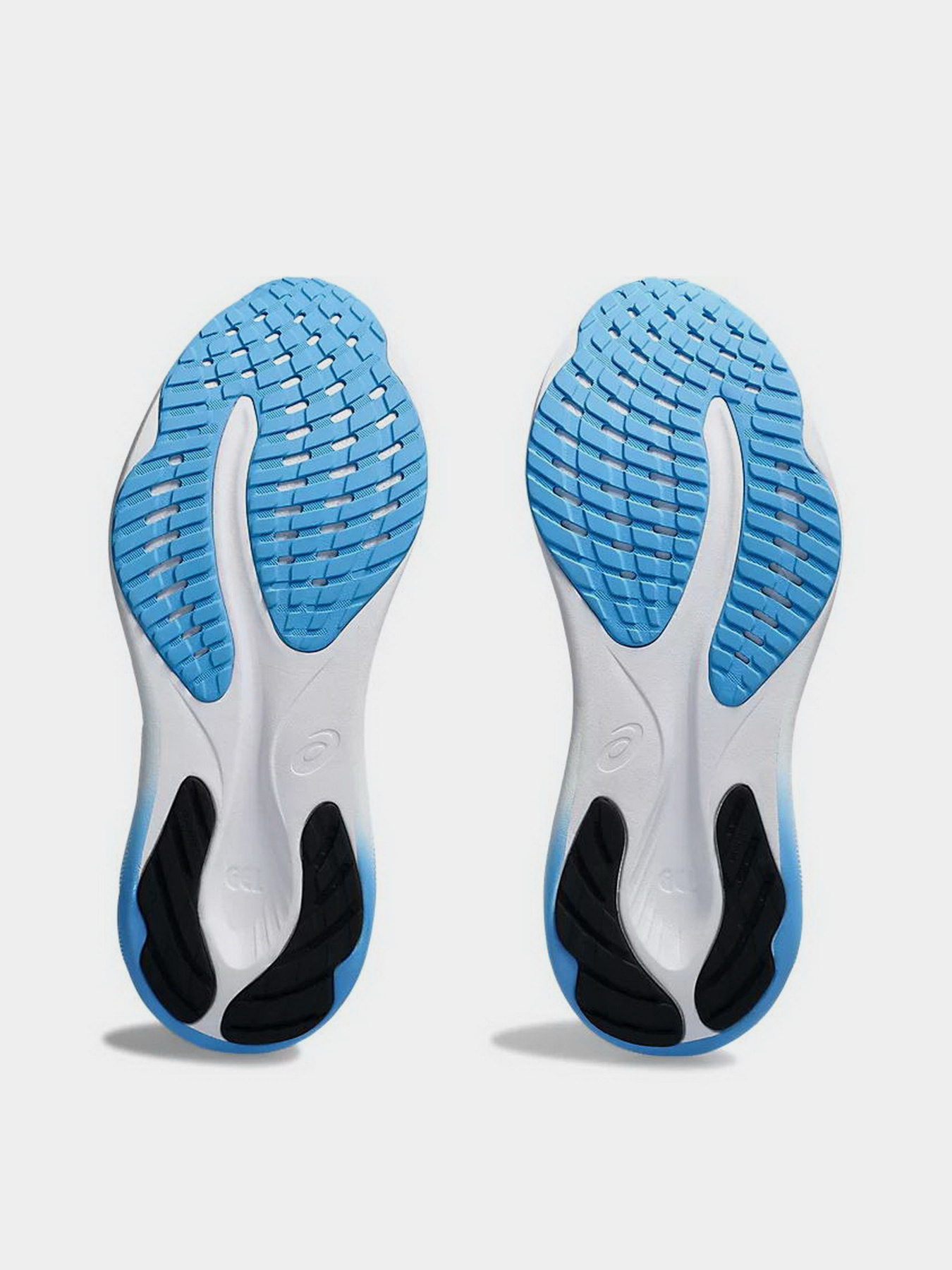 Кросівки для бігу Asics Gel-Pulse 15 модель 1011B780-001 Фото