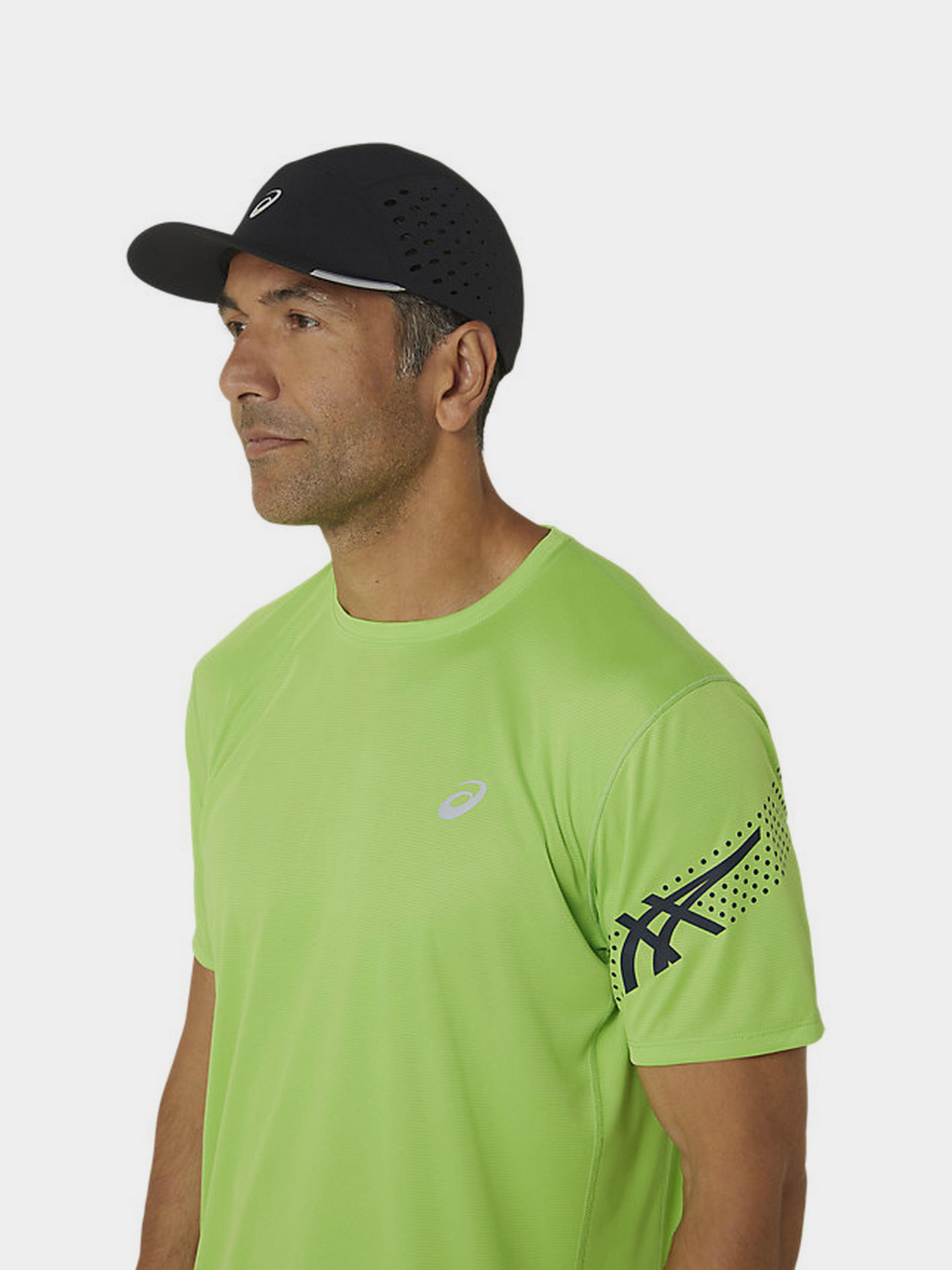 Кепка Asics Ultra Lightweight Running Модель 3013A974-001 Фото