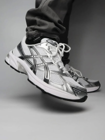 Кроссовки Asics Gel-1130 модель 1201B020-100 Фото