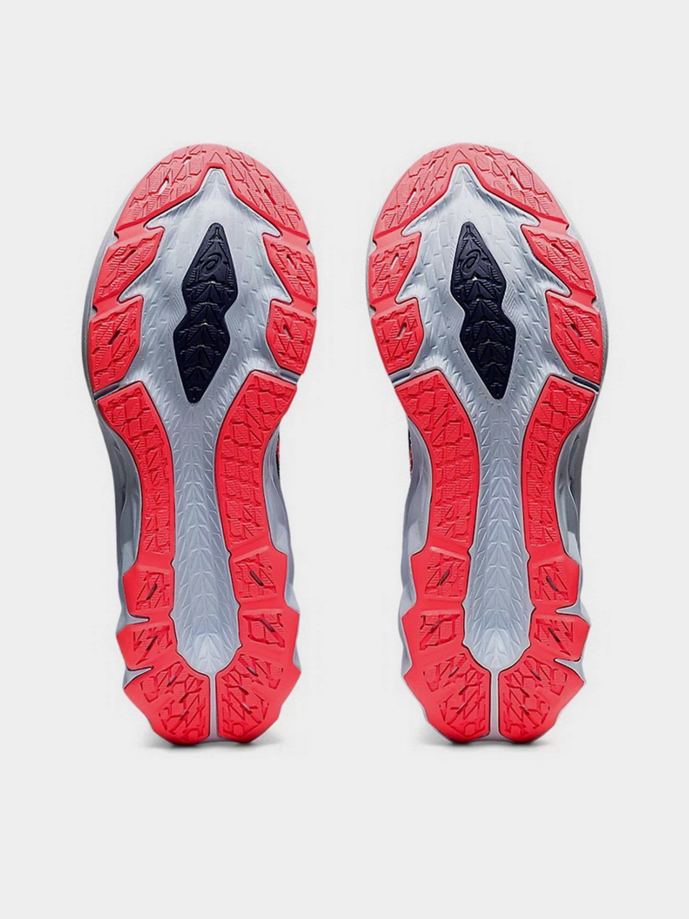 Кроссовки для бега Asics Novablast 2 модель 1012B049-400 Фото