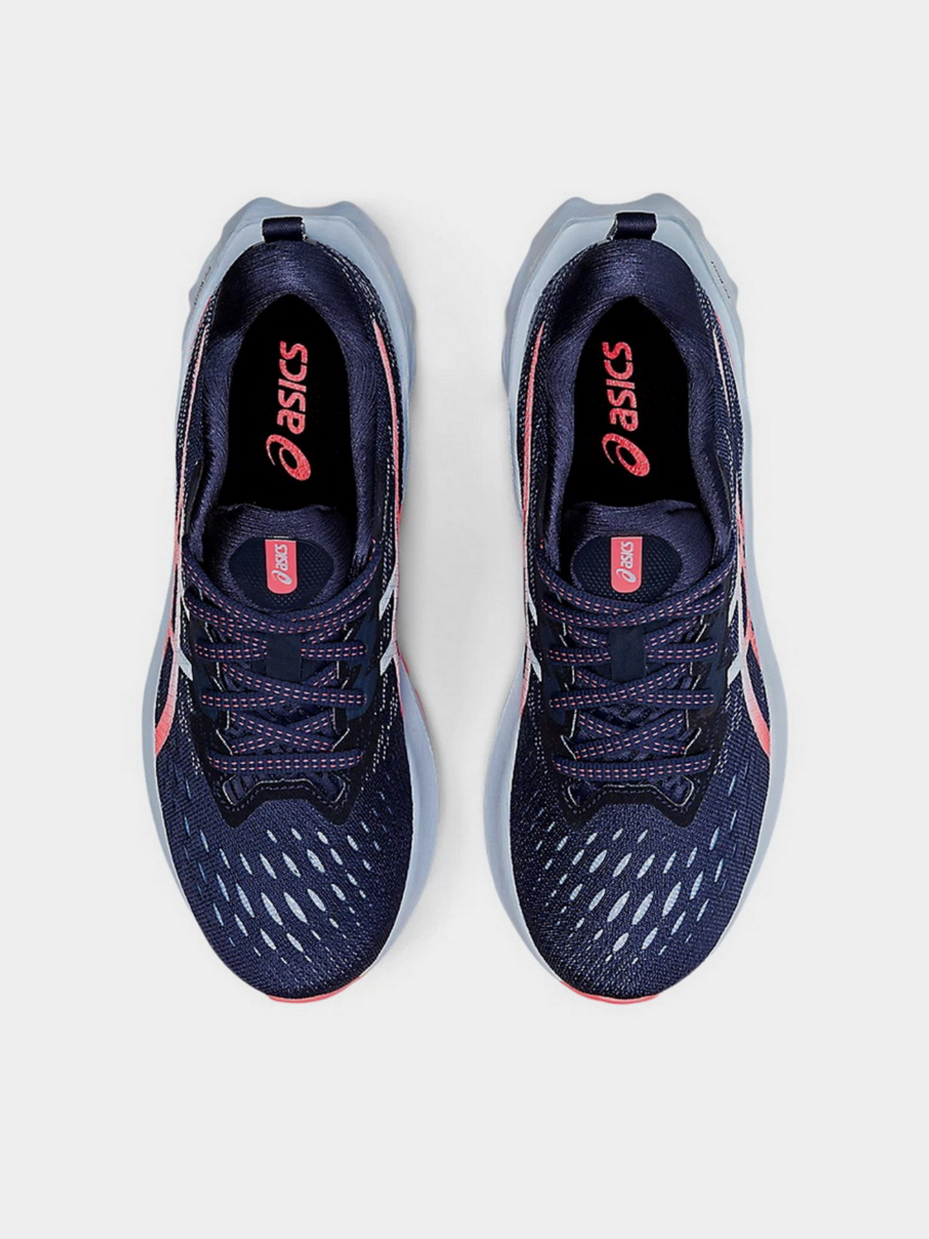 Кроссовки для бега Asics Novablast 2 модель 1012B049-400 Фото