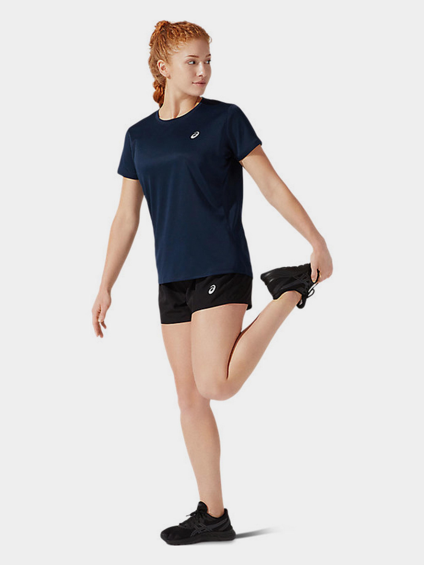 Шорты спортивные Asics Core 4in модель 2012C332-001 Фото