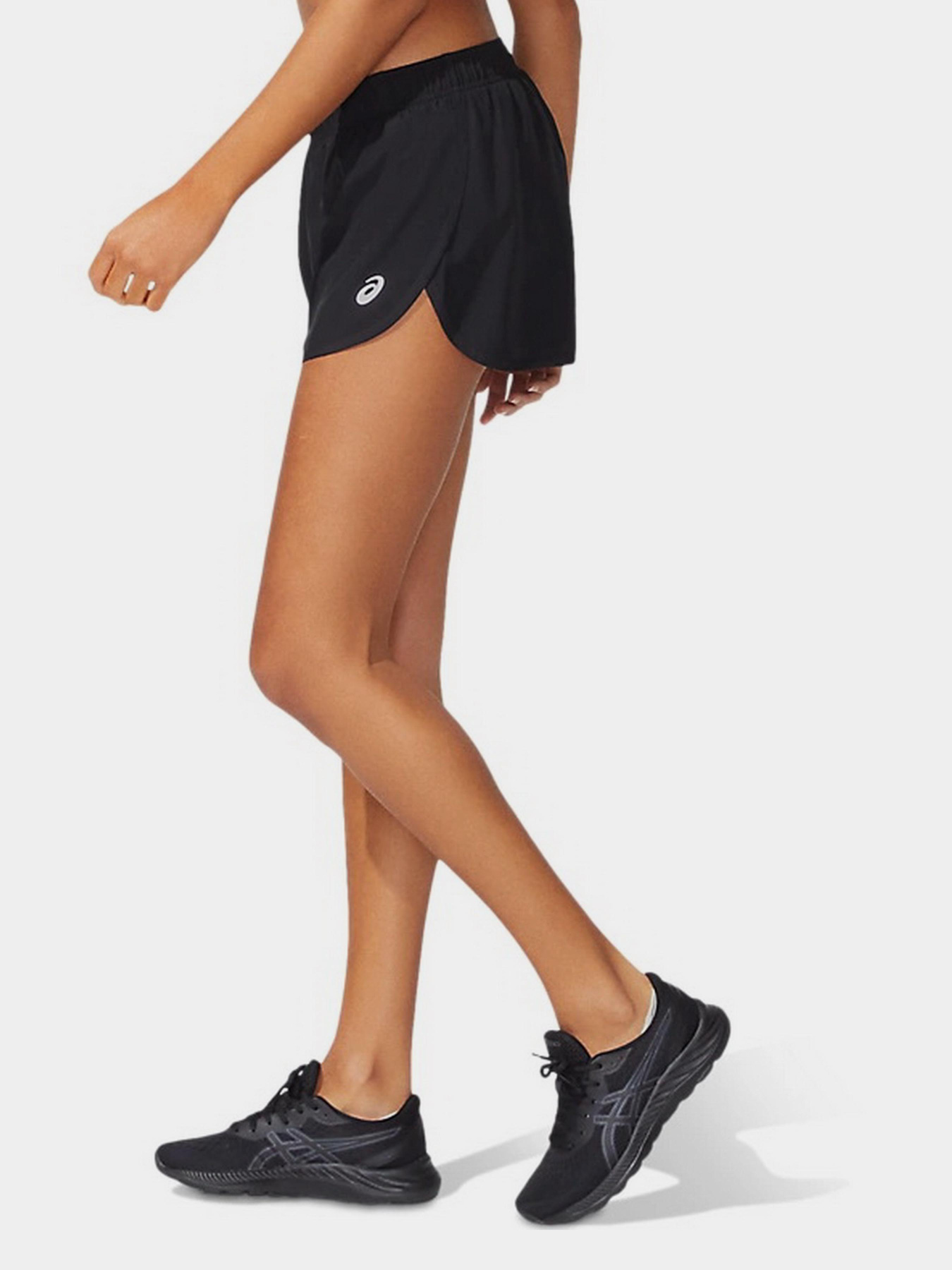 Шорты спортивные Asics CORE SPLIT модель 2012C340-001 Фото