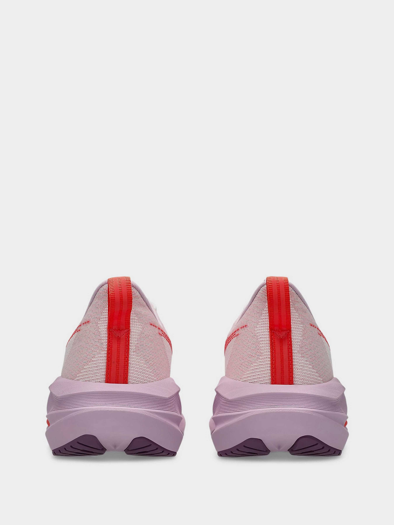 Кросівки для бігу Asics Novablast 5 модель 1012B765-101 Фото