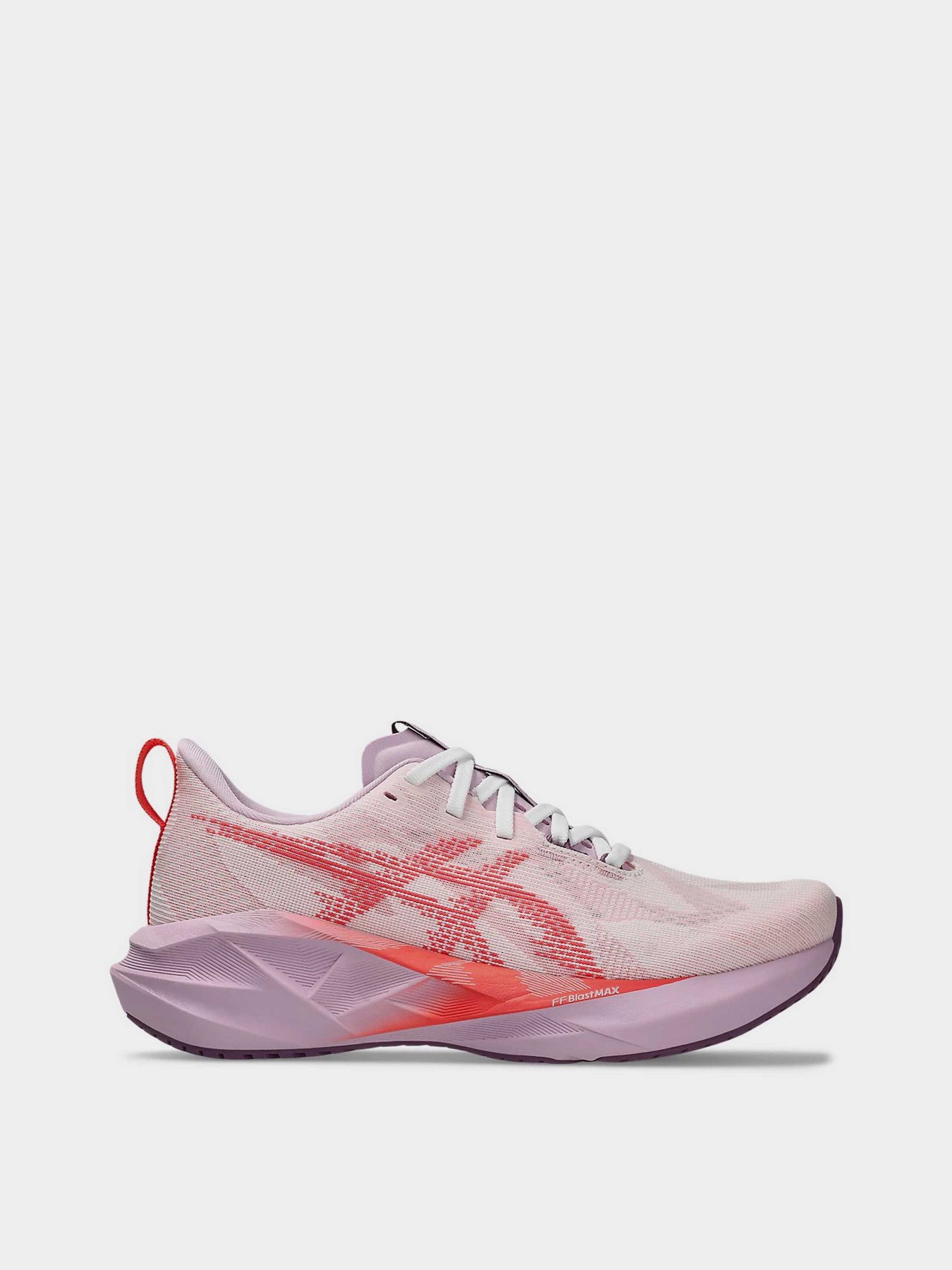 Кросівки для бігу Asics Novablast 5 модель 1012B765-101 Фото