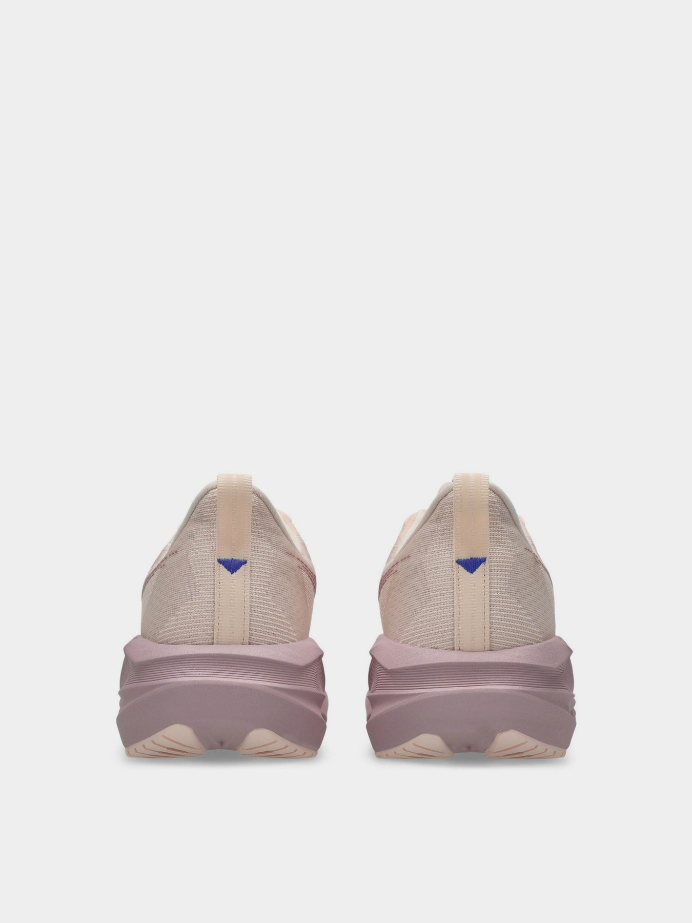 Кроссовки для бега Asics NOVABLAST 5 модель 1012B765-702 Фото