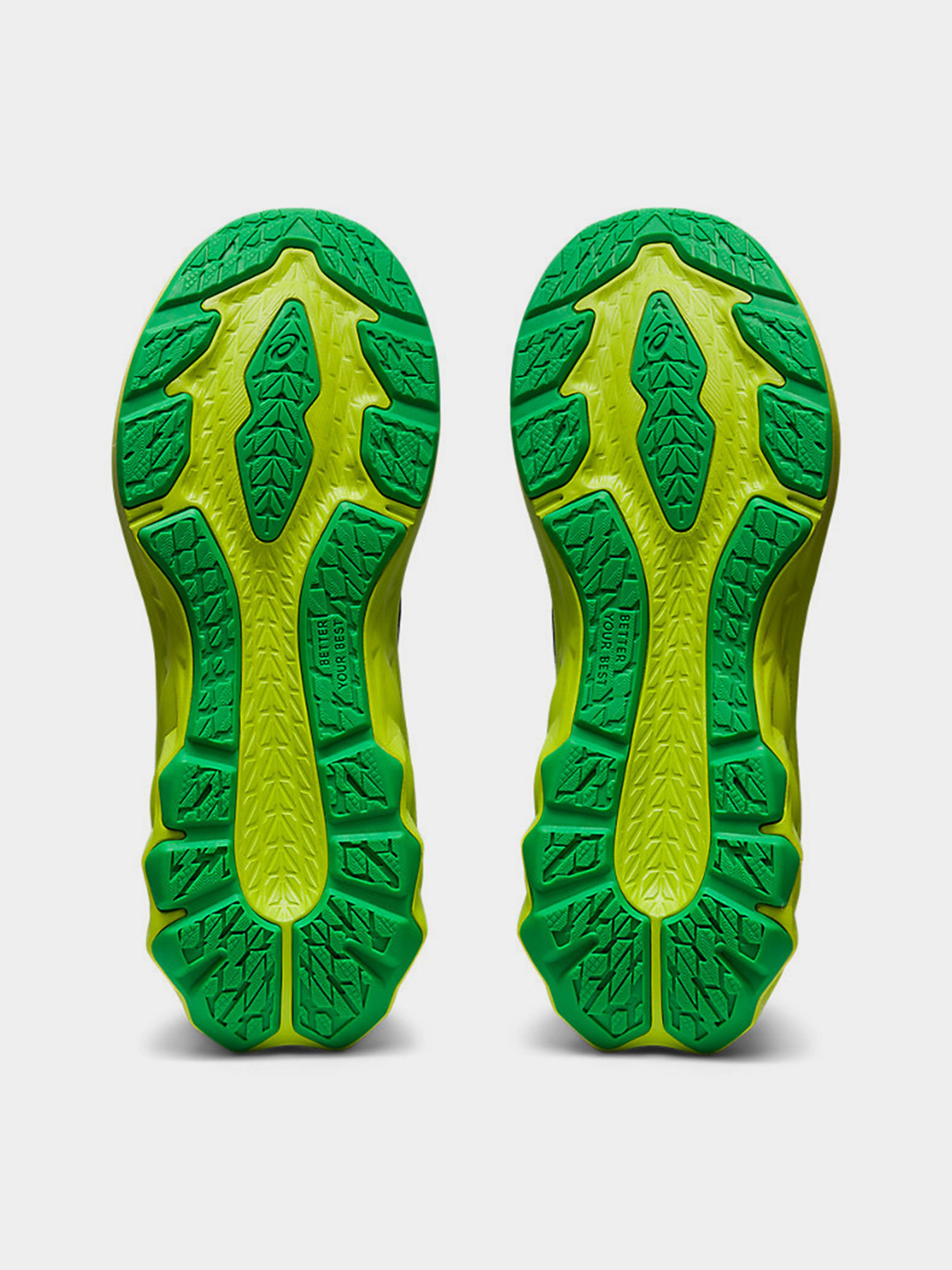 Кроссовки для бега Asics NOVABLAST™ 2 Grade School модель 1014A235-004 Фото