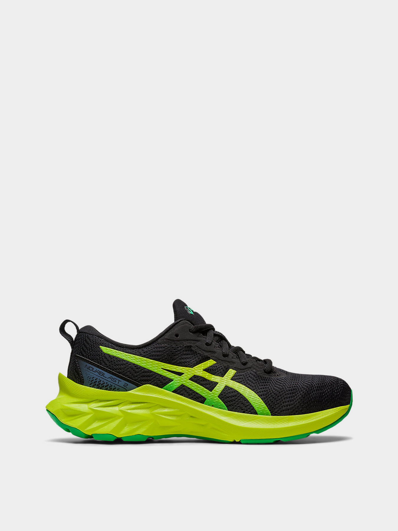 Кроссовки для бега Asics NOVABLAST™ 2 Grade School модель 1014A235-004 Фото