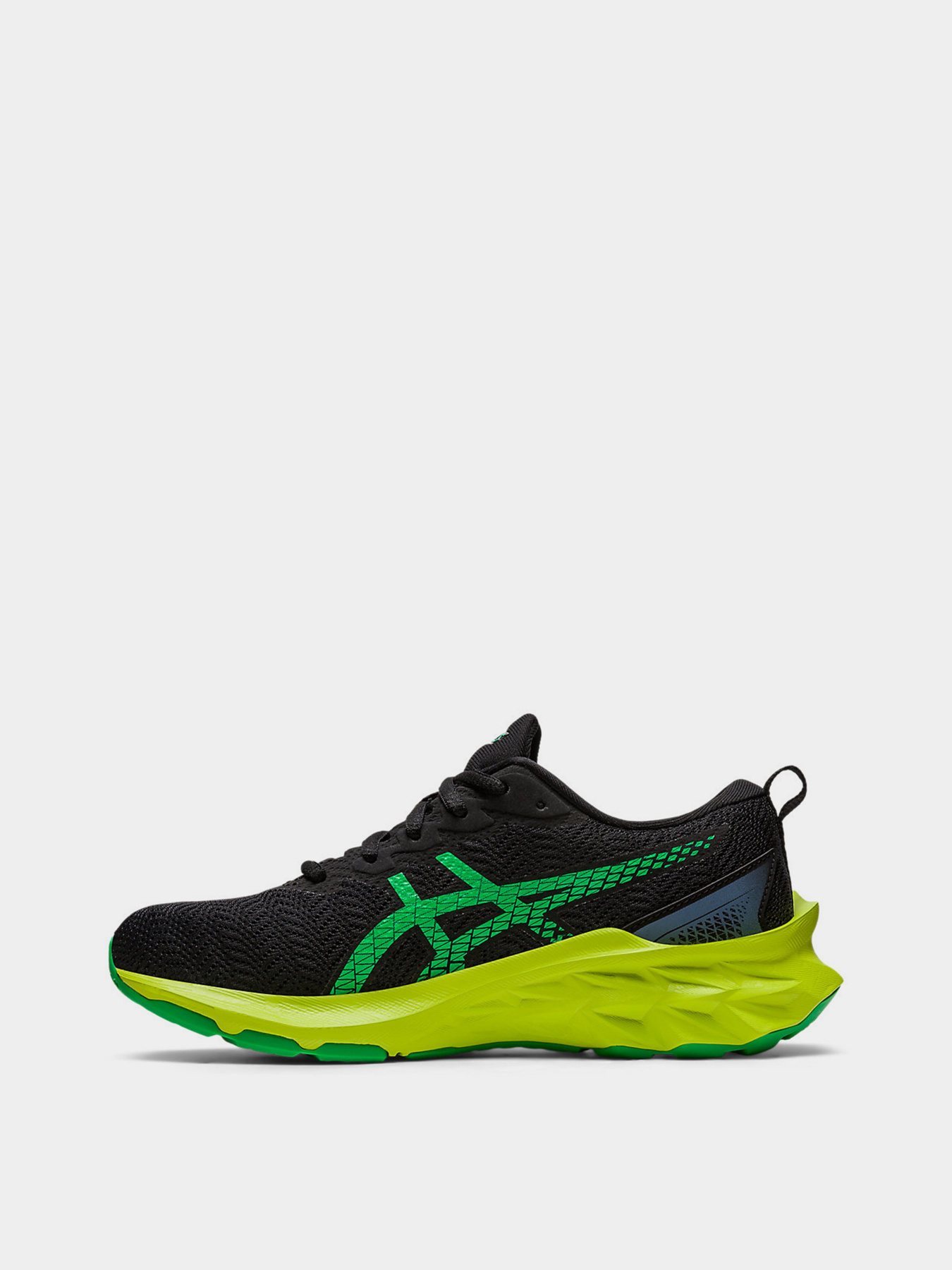 Кроссовки для бега Asics NOVABLAST™ 2 Grade School модель 1014A235-004 Фото
