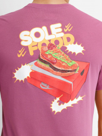 Футболка NIKE NSW модель DN5177-507 Фото