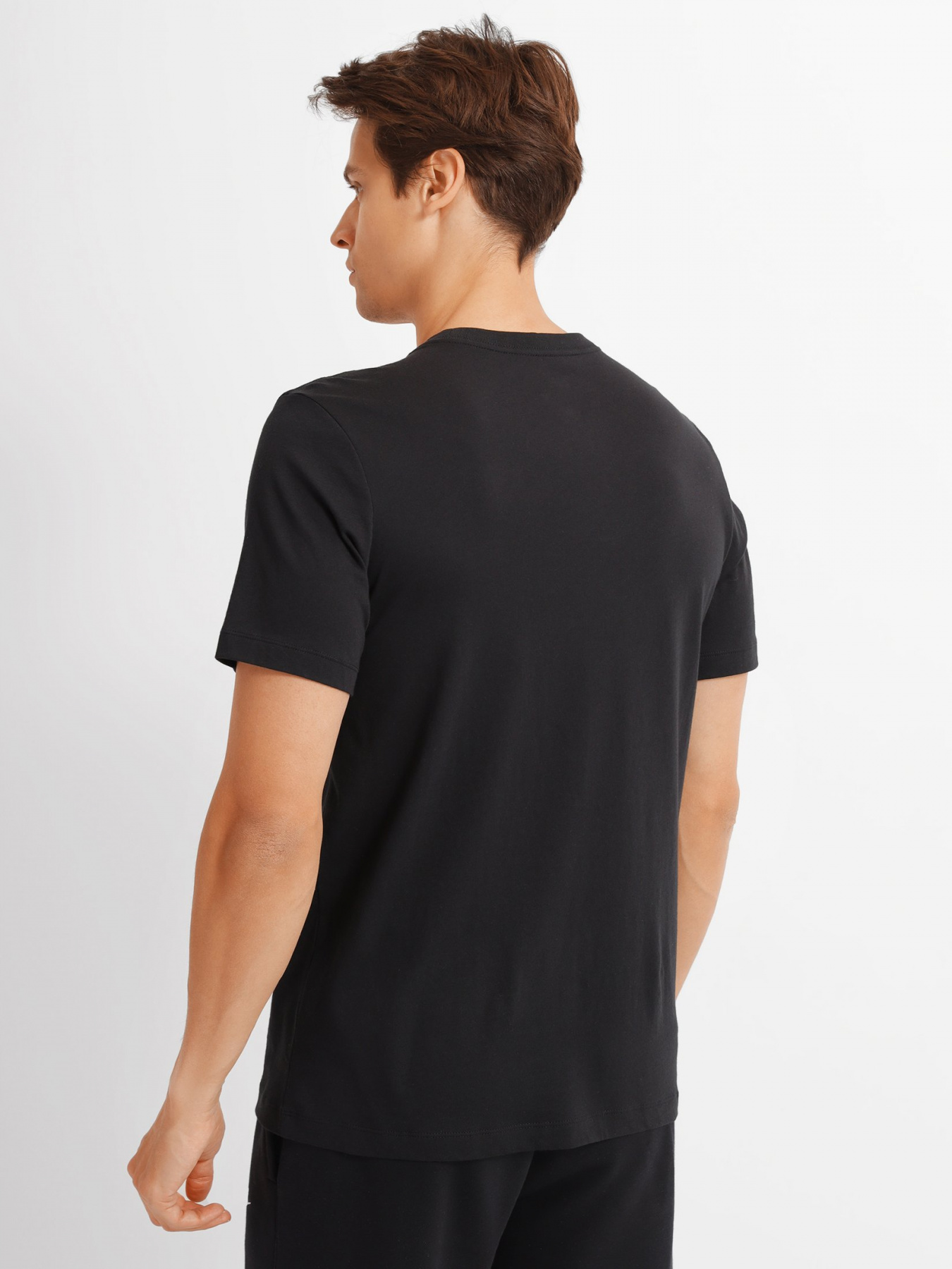 Футболка NIKE Sportswear Swoosh Tee модель DN5243-010 Футболка NIKE Sportswear Swoosh Tee модель DN5243-010 Фото