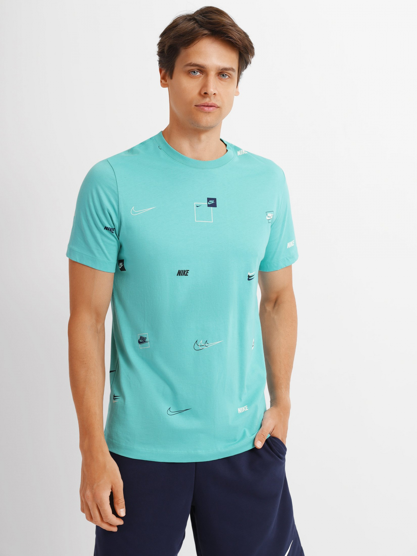 Футболка NIKE Sportswear модель DN5246-392 Фото