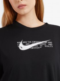 Футболки і поло NIKE Sportswear модель DN5798-010 Фото