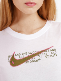 Футболка NIKE Sportswear модель DN5798-100 Фото