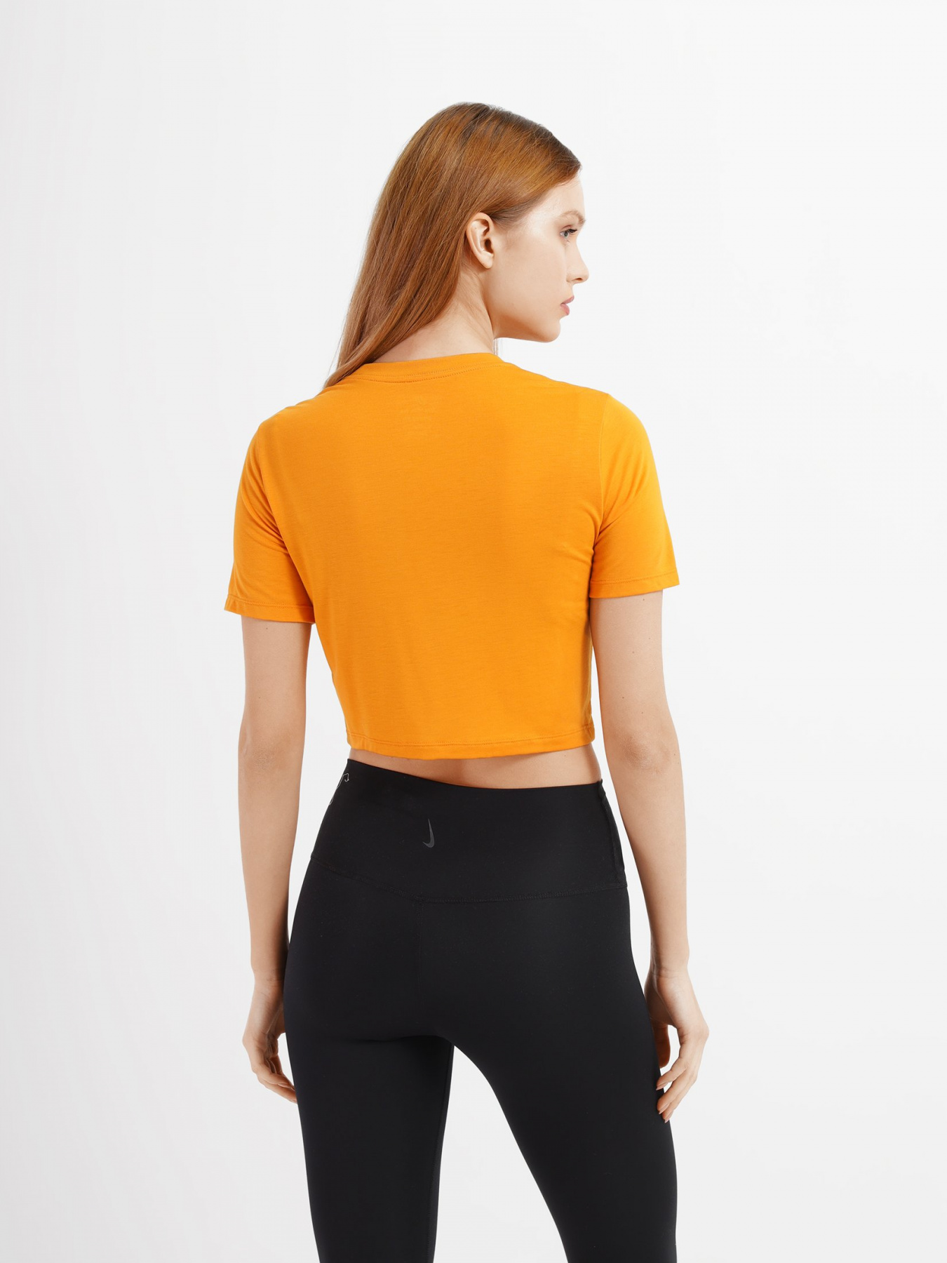 Спортивна футболка NIKE Sportswear модель DN5798-738 Фото