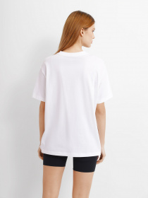 Футболка NIKE Sportswear модель DN5800-100 Футболка NIKE Sportswear модель DN5800-100 Фото