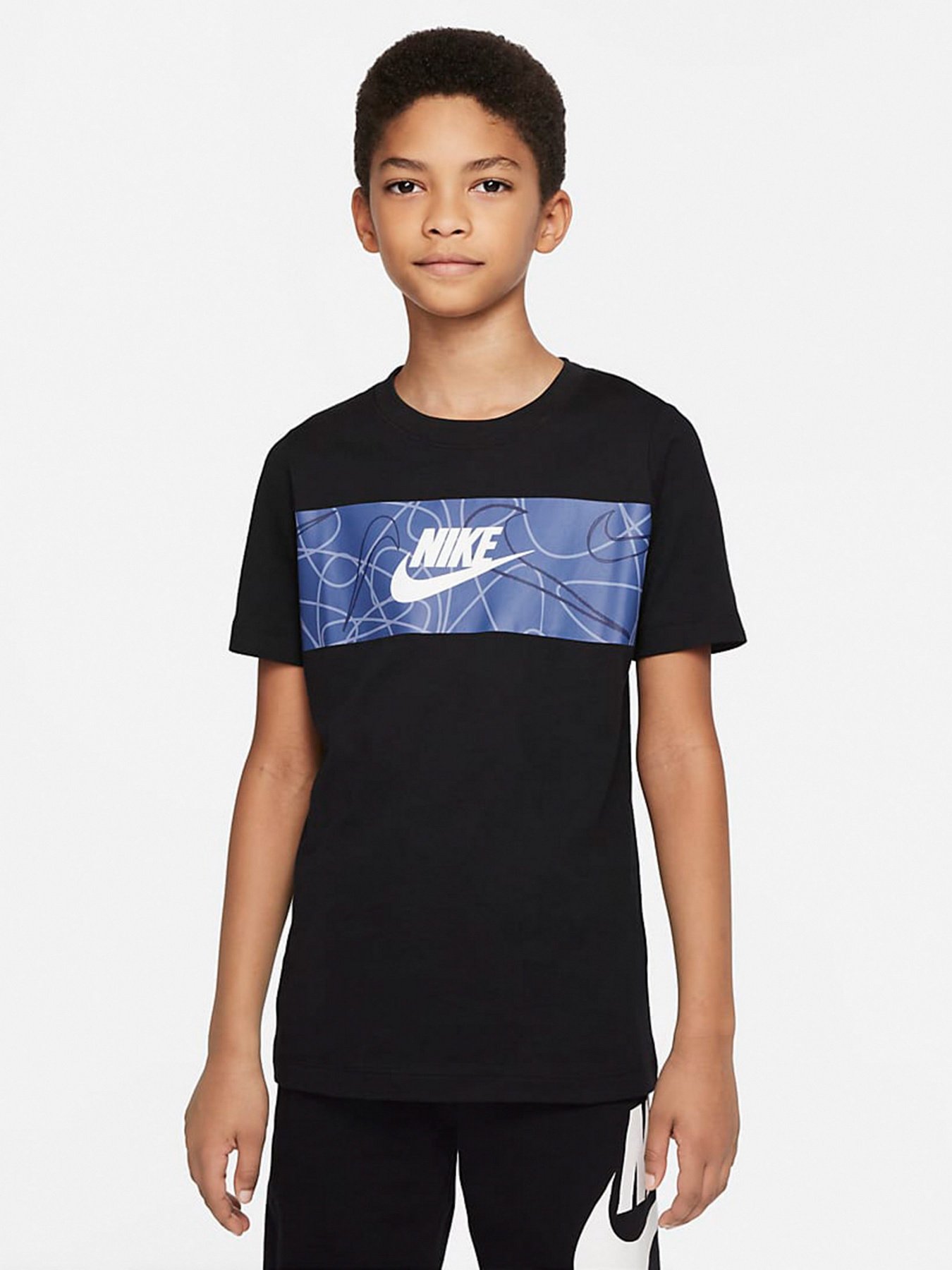 Футболка NIKE Sportswear модель DO1798-010 Фото