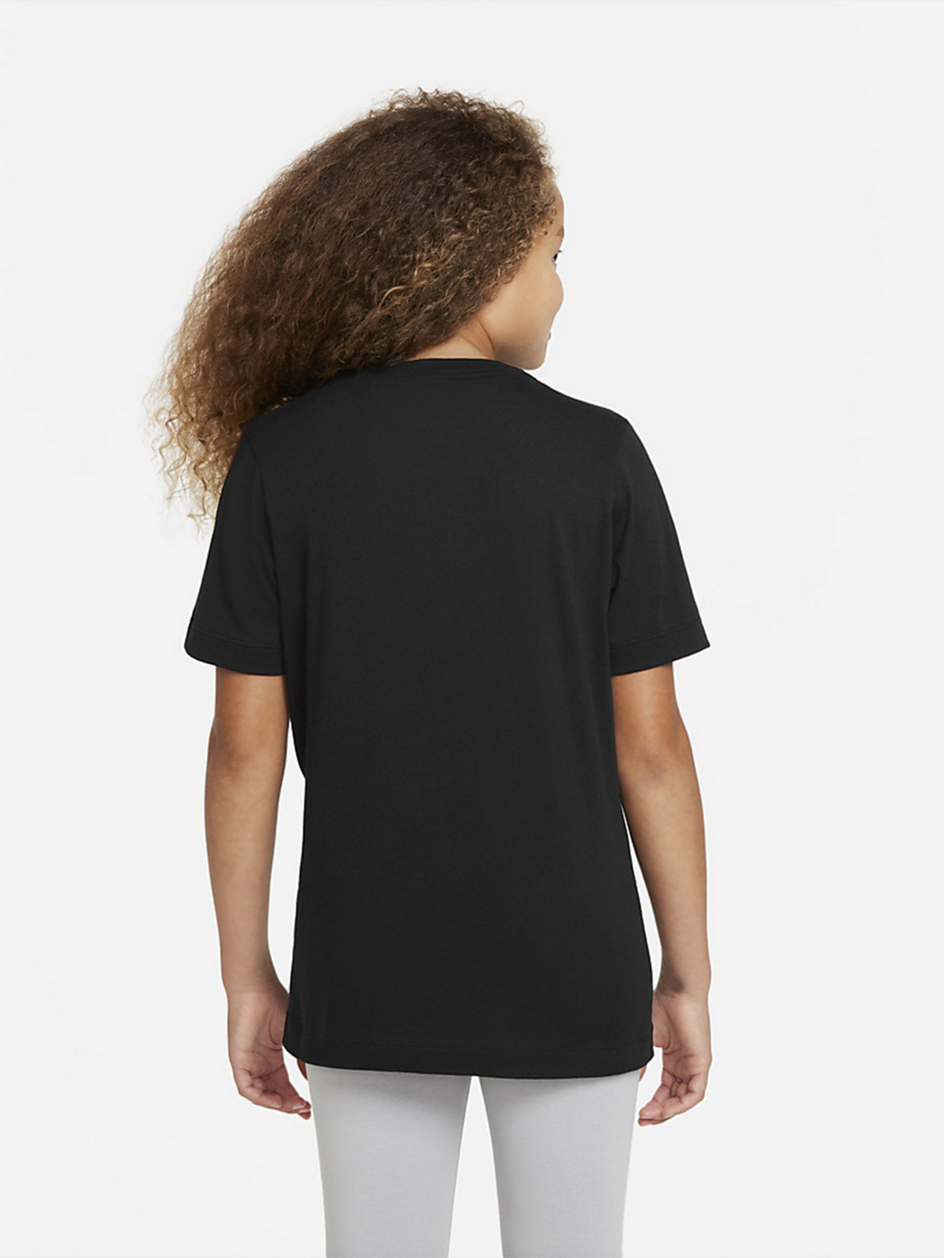 Футболка NIKE Sportswear модель DO1824-010 Фото