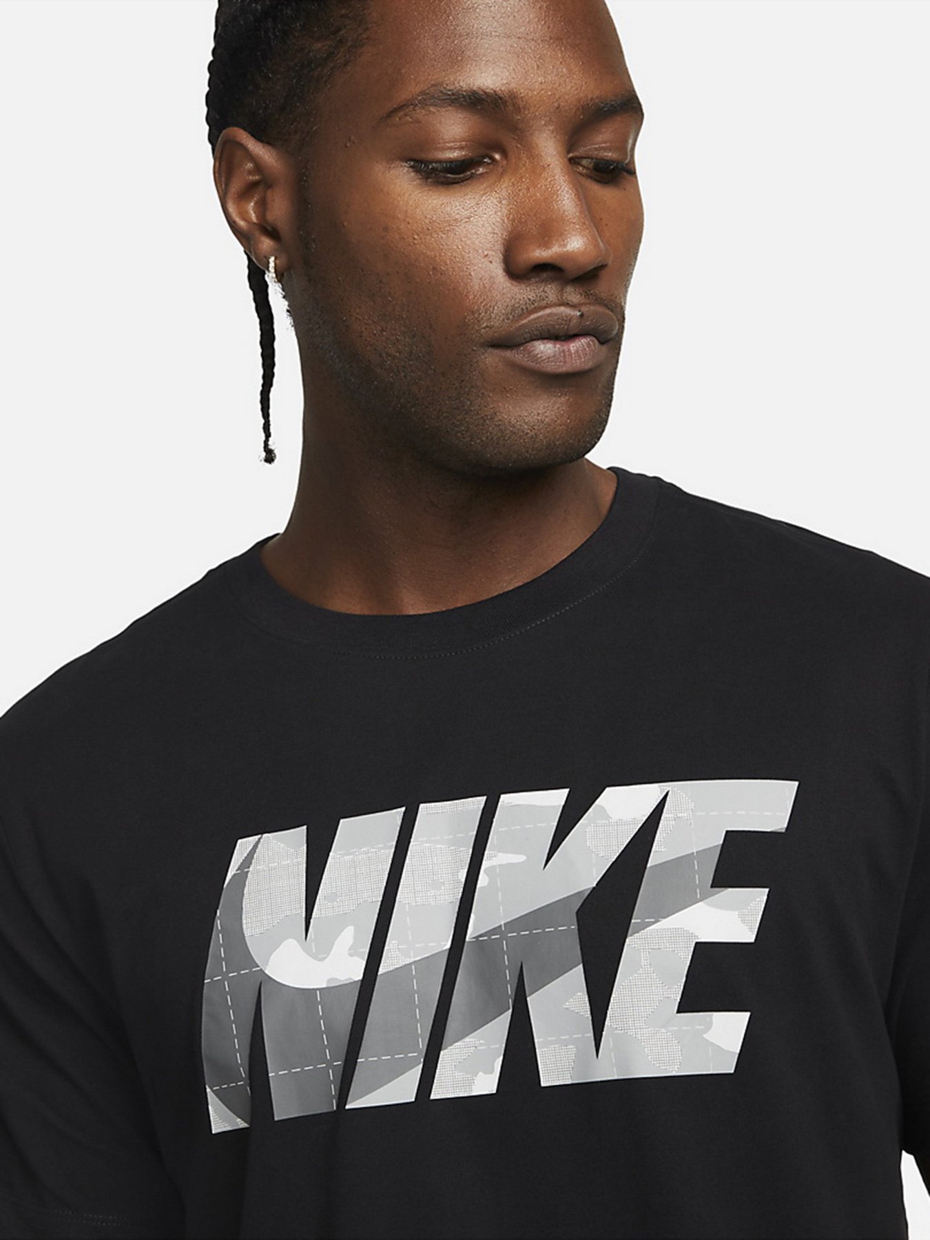 Спортивна футболка NIKE Dri-fit модель DM5669-010 Фото