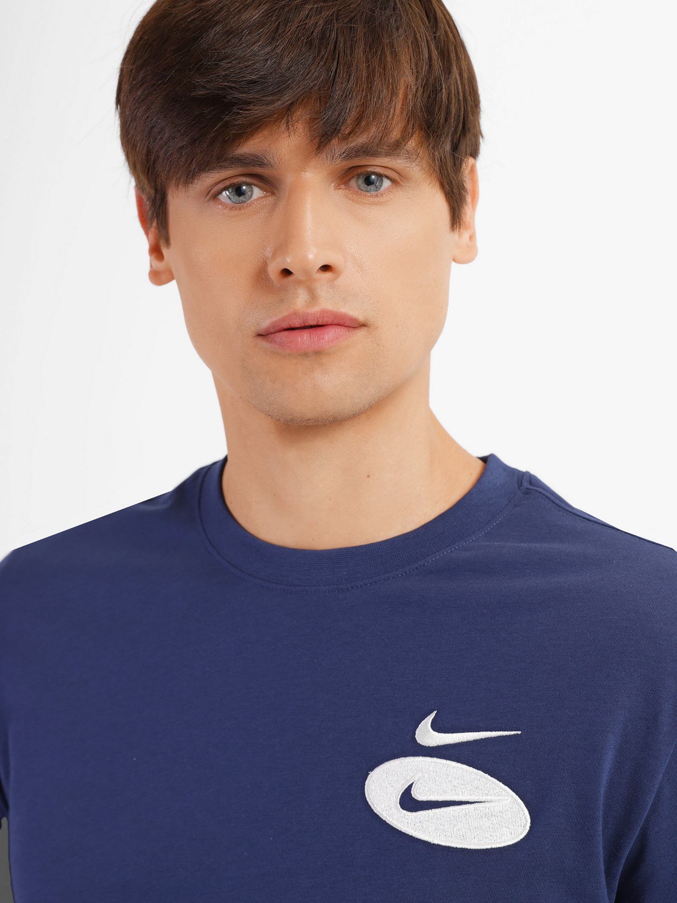 Футболка NIKE Sportswear Swoosh League модель DM6341-410 Фото