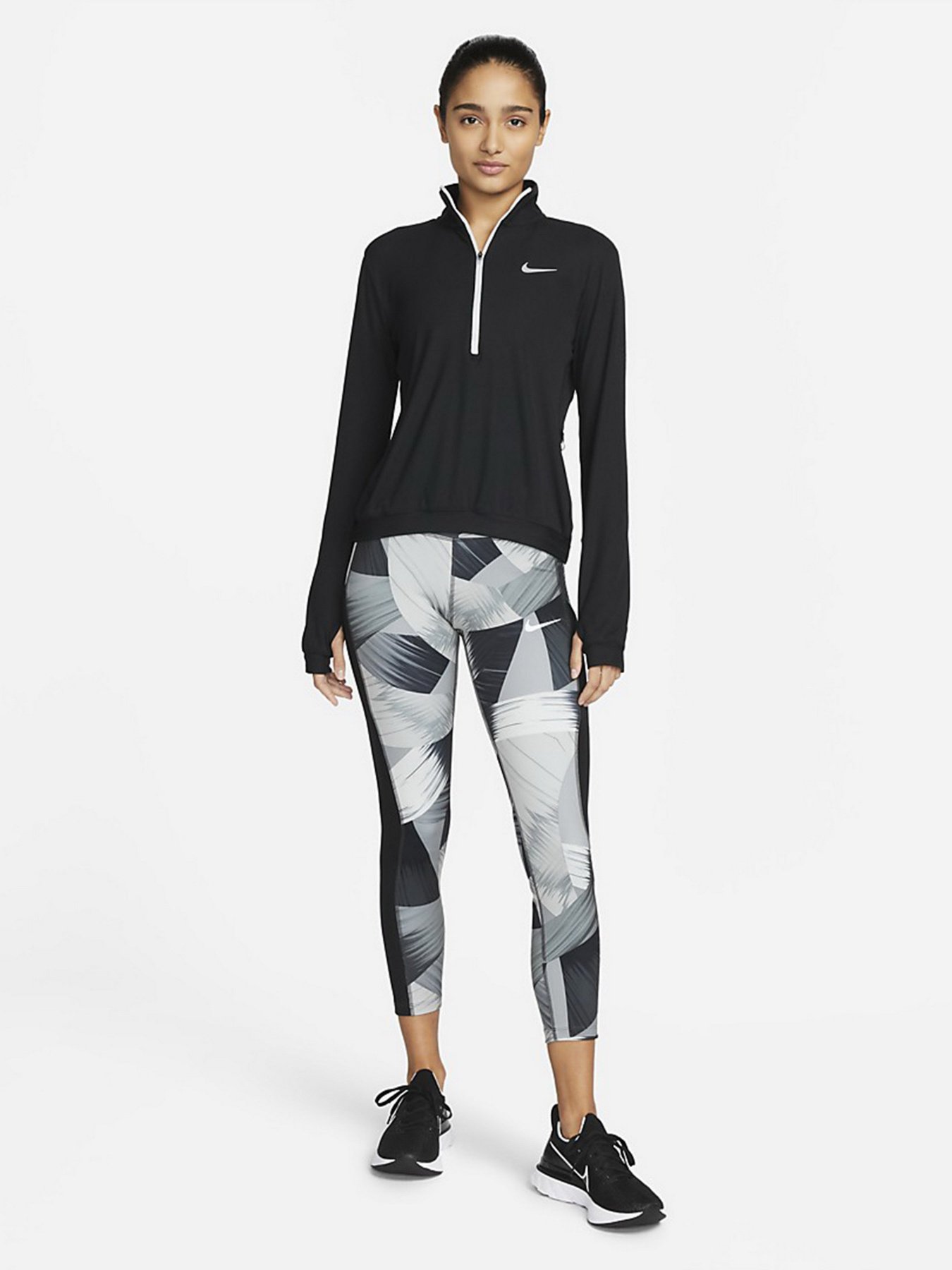 Лонгслив NIKE Dri-FIT Element модель DM7365-010 Фото