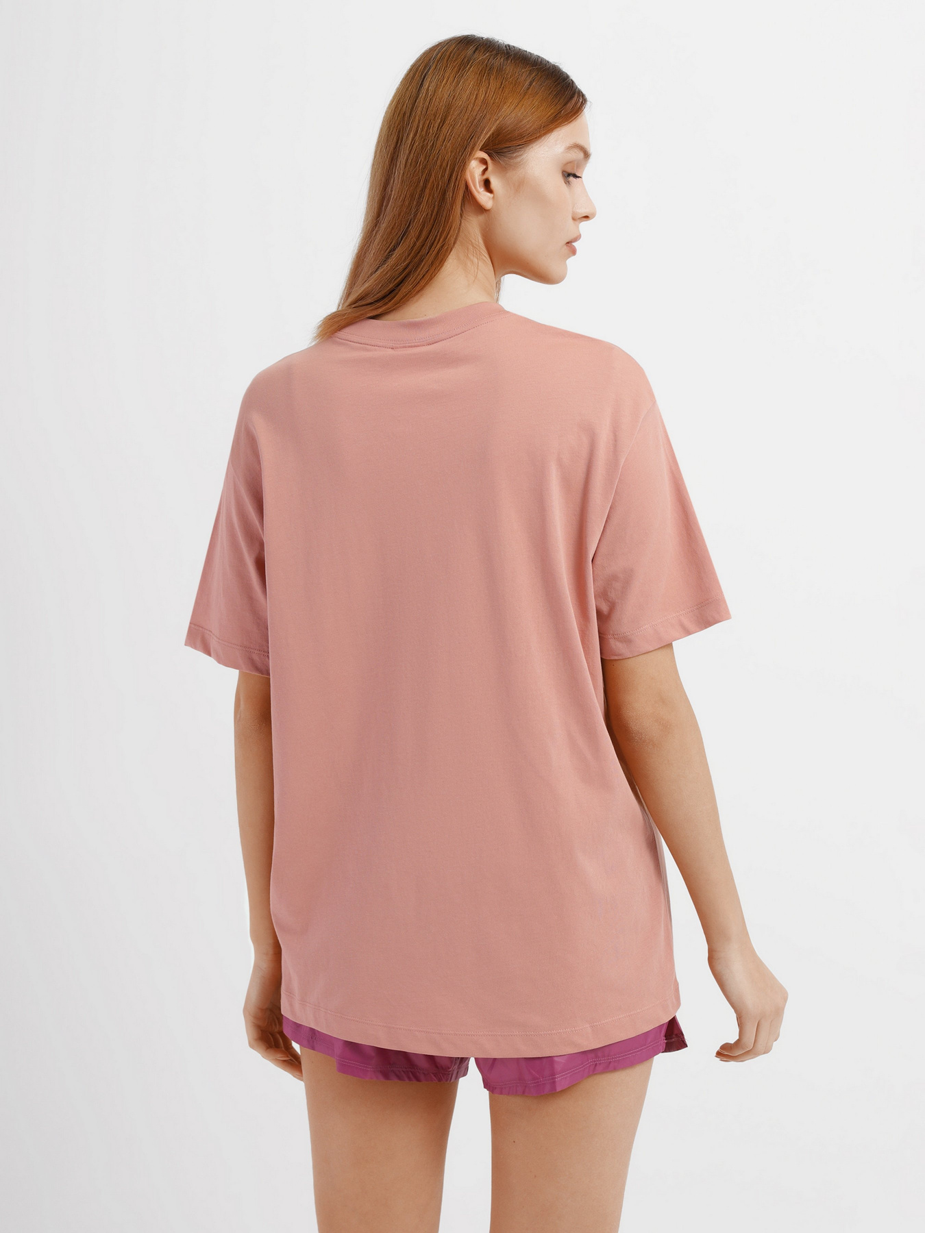 Футболка NIKE Sportswear Essentials модель DQ5379-609 Фото