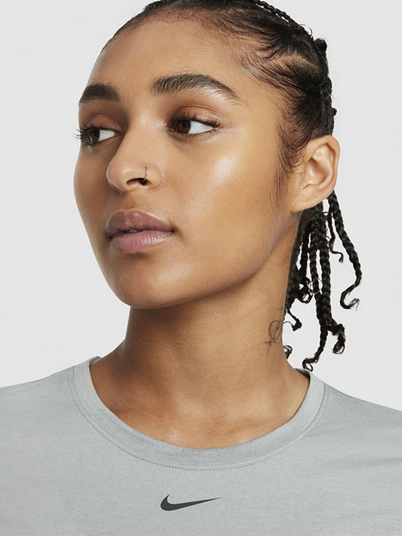 Футболка спортивна NIKE NK ONE DF SS SLIM TOP модель DD0626-073 Фото