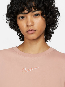 Футболка спортивная NIKE Sportswear модель DO2558-609 Фото