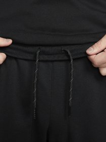 Штаны спортивные NIKE Air Max Therma-FIT Fleece модель DO7238-010 Фото