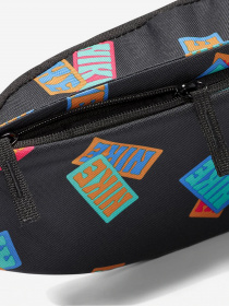 Поясная сумка NIKE Heritage модель DM2162-010 Фото