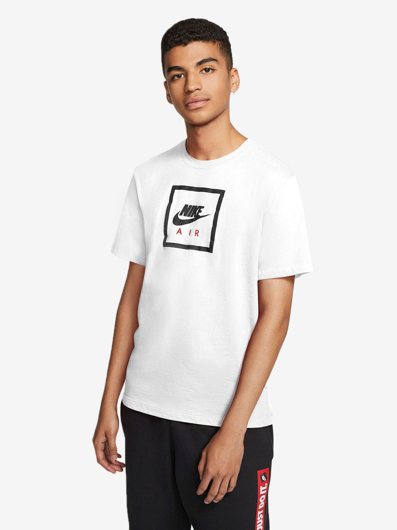 Футболки и поло NIKE SPORTSWEAR CLUB модель BV7639-100 Фото