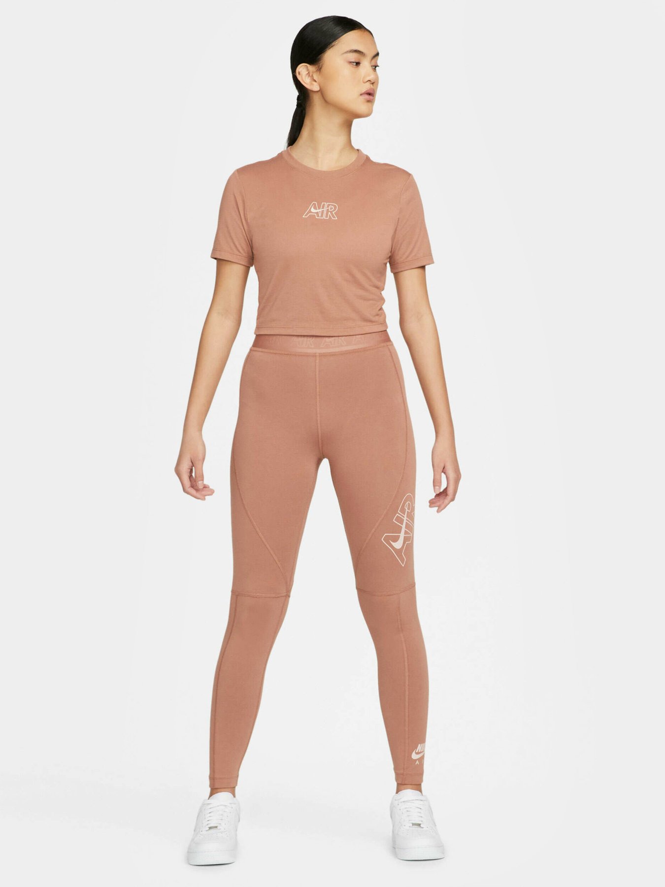 Спортивна футболка NIKE Air модель DN5852-215 Фото