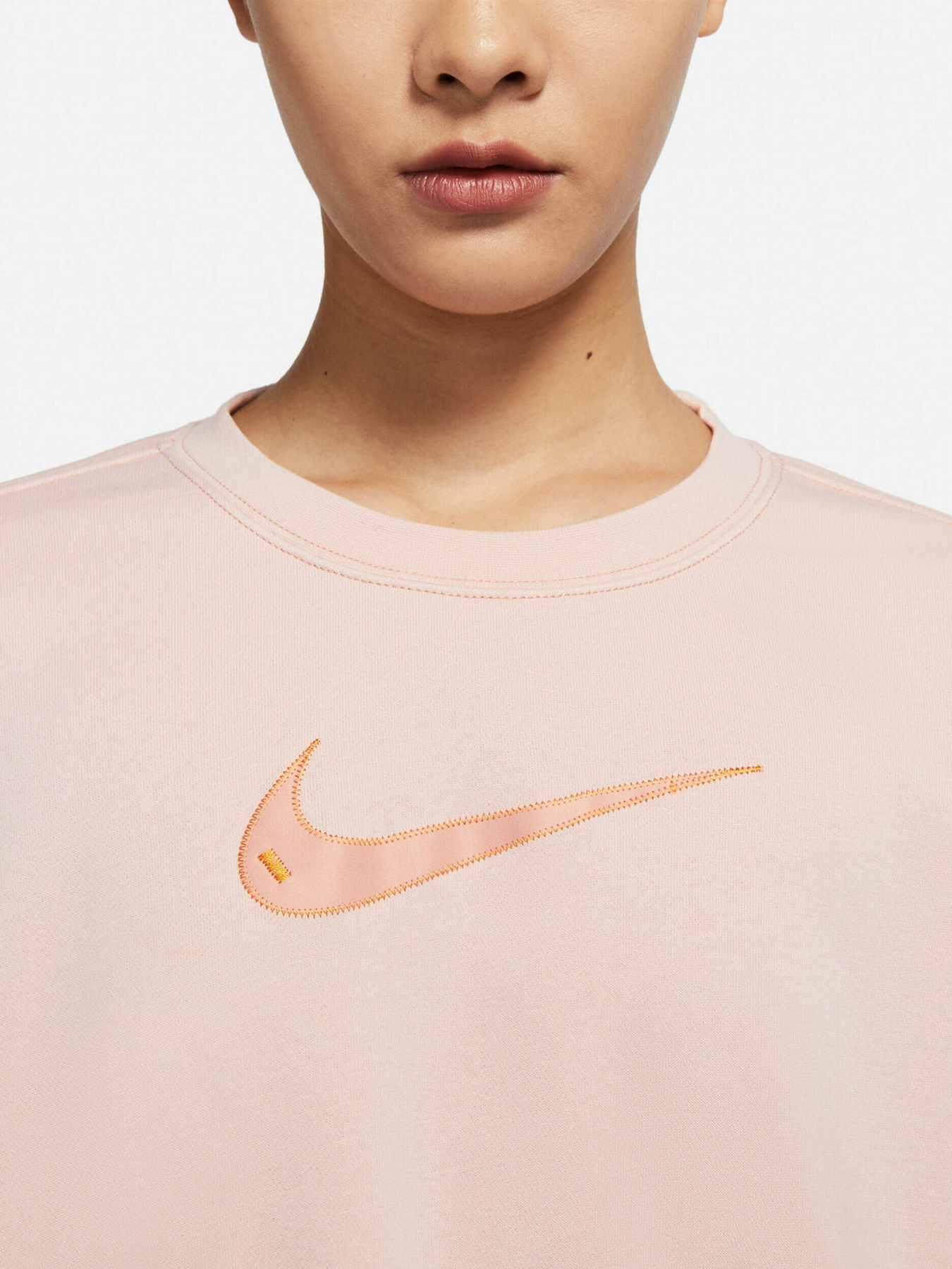 Свитшот NIKE Sportswear Swoosh модель DO7211-601 Фото