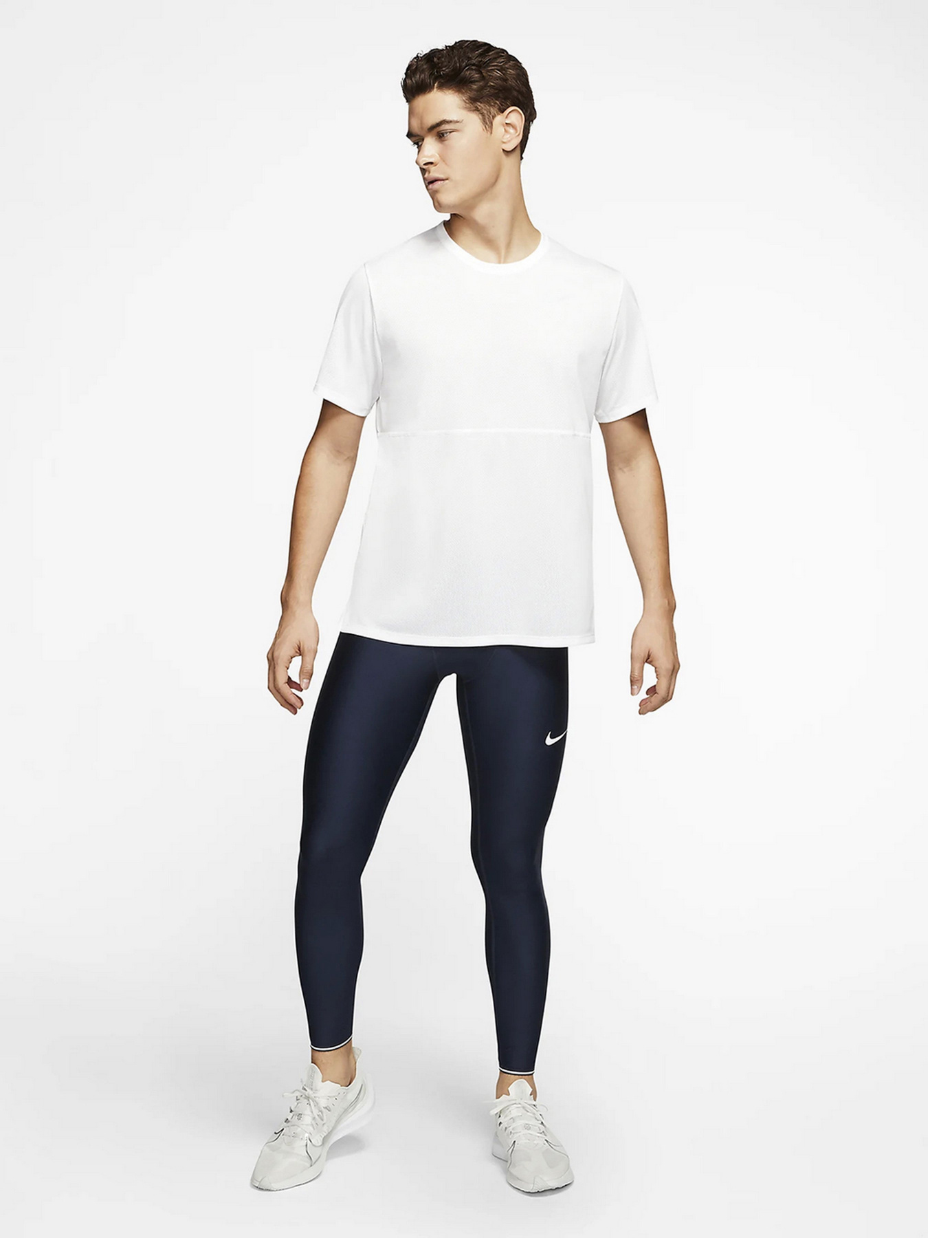 Спортивная футболка NIKE Breathe модель CJ5332-100 Фото