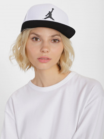 Кепка NIKE Pro Jumpman Snapback модель AR2118-101 Фото