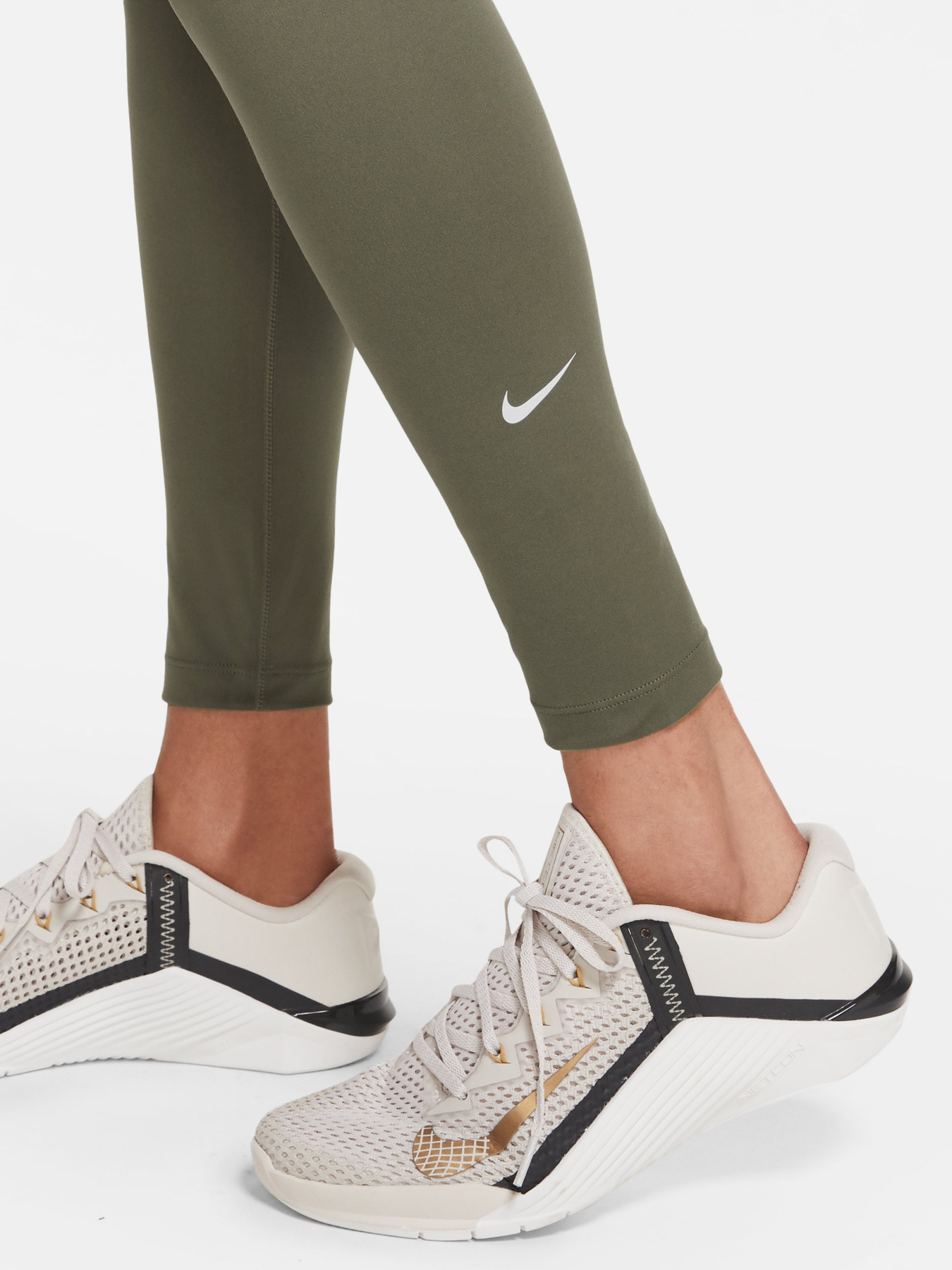 Спортивные леггинсы NIKE Dri-FIT One модель DD0252-223 Фото