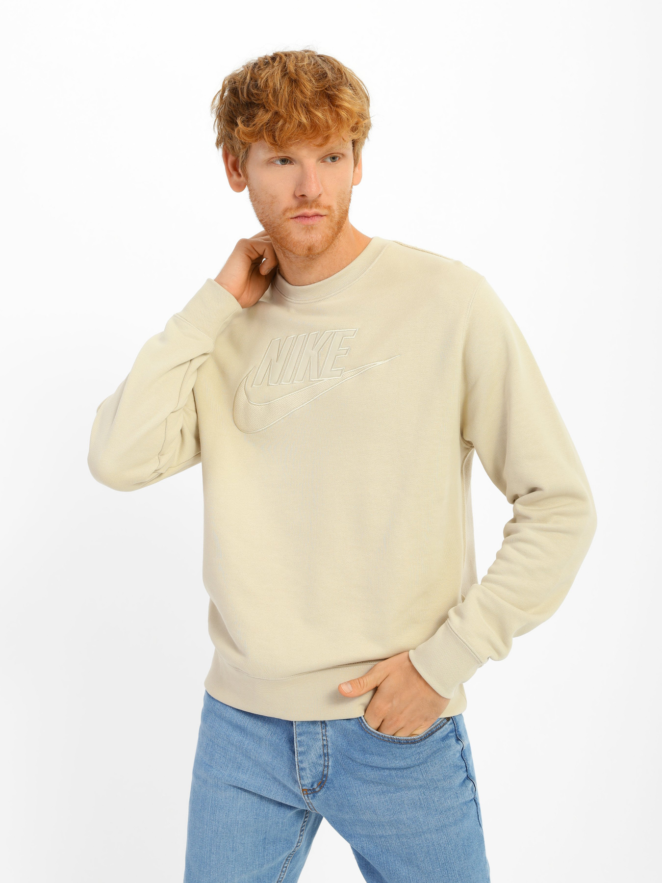 Свитшот NIKE Club Fleece+ модель DQ4583-206 Фото