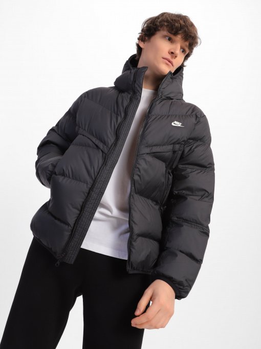 Зимняя куртка NIKE Storm-FIT Windrunner модель DR9605-010 Фото