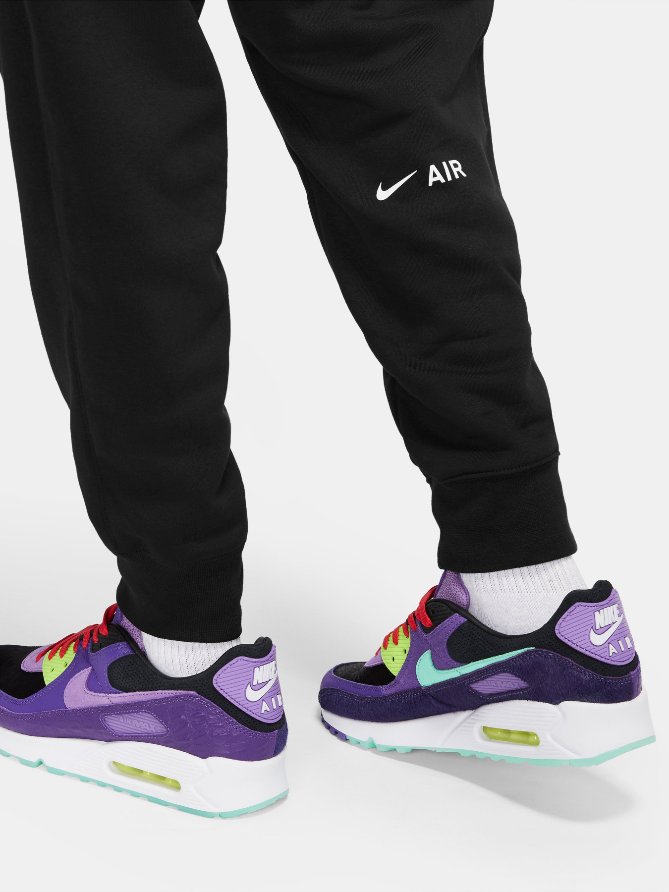 Спортивні штани NIKE NSW PANT CARGO AIR PRINT PACK модель DD9696-010 Фото